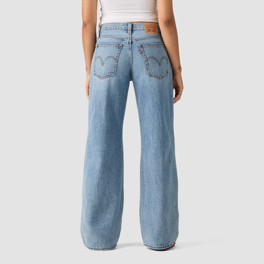 Pantalones Jeans Levis Middy Balloon para Damas – vista 3