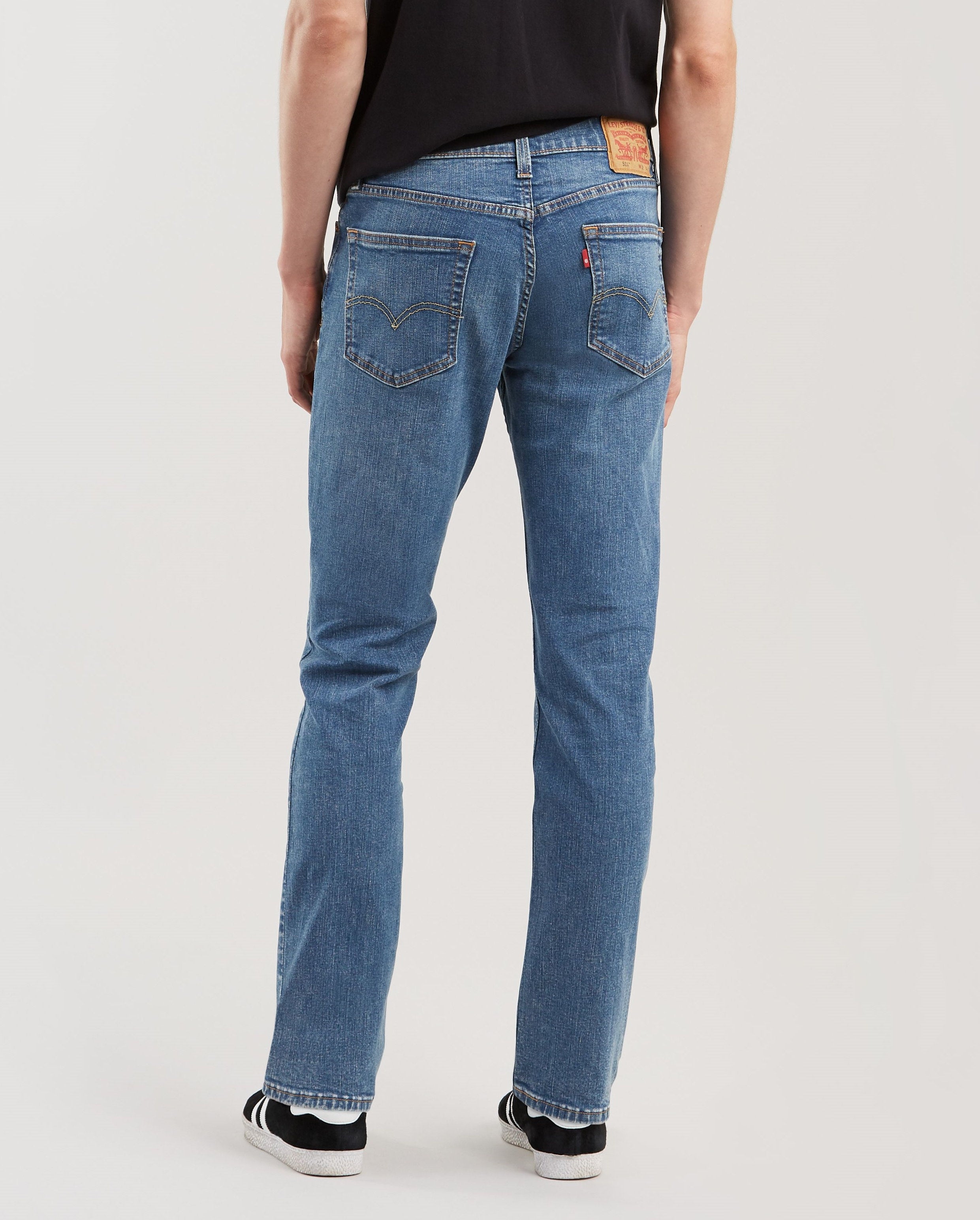 pantalones-jeans-levis-slim-511-p-caballeros