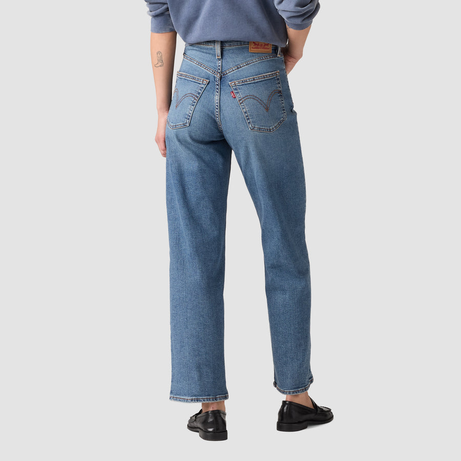 Pantalones Jeans Levis Ribcage Straight Ankle para Damas – vista 3