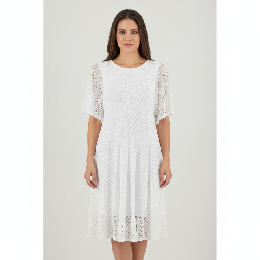 Vestido Rabbit Mangas Cortas Encaje para Damas con modelo (AI)