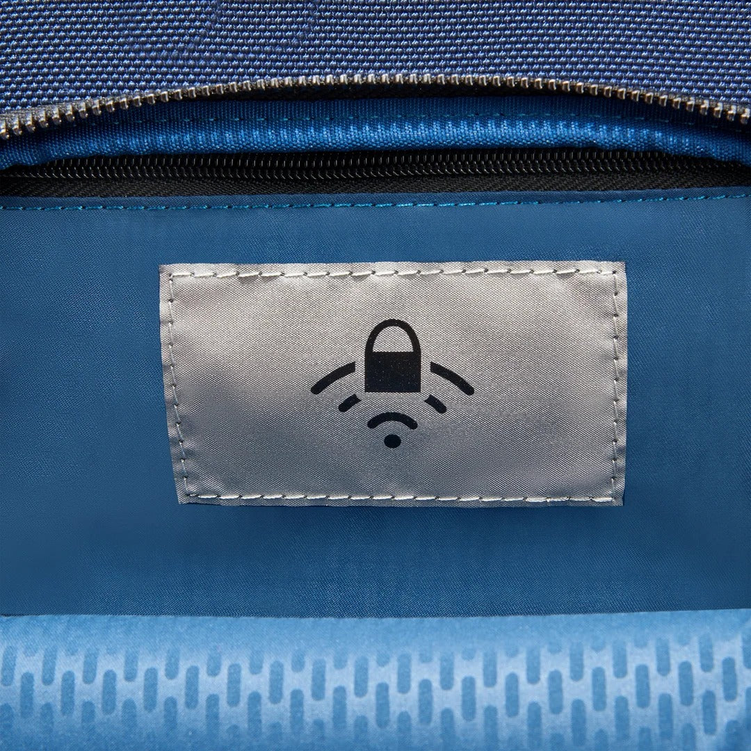Mochila Delsey Paris Wagram Navy con Compartimento para Laptop de 15.6 Pulgadas – vista 7