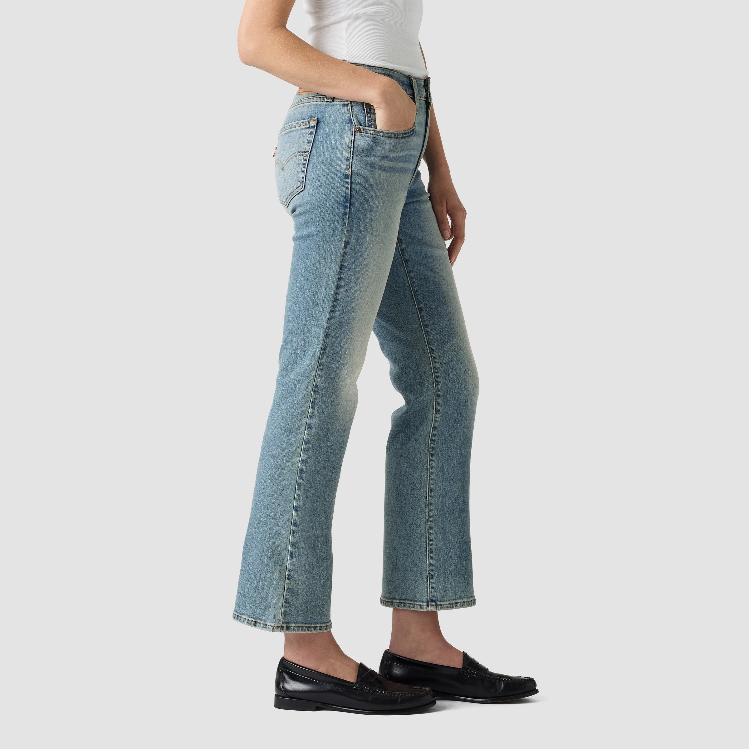 Pantalones Jeans Levis 725 Authentic Kick Boot para Damas – vista 2