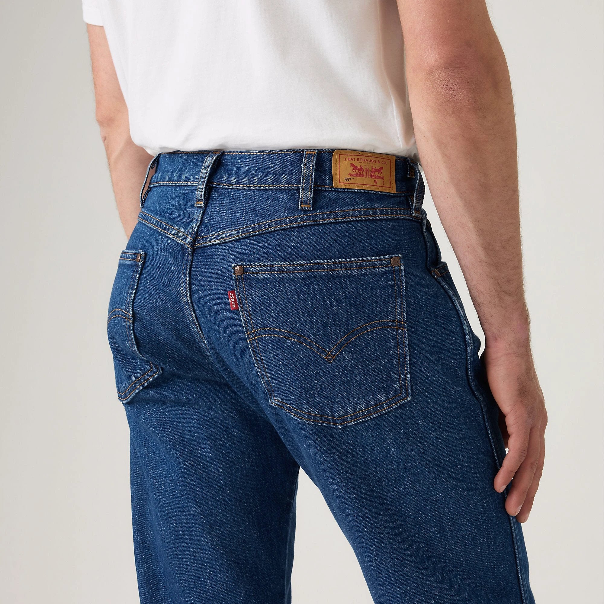 Pantalones Jeans Levis 557 Slim Straight Para Caballeros by Levis