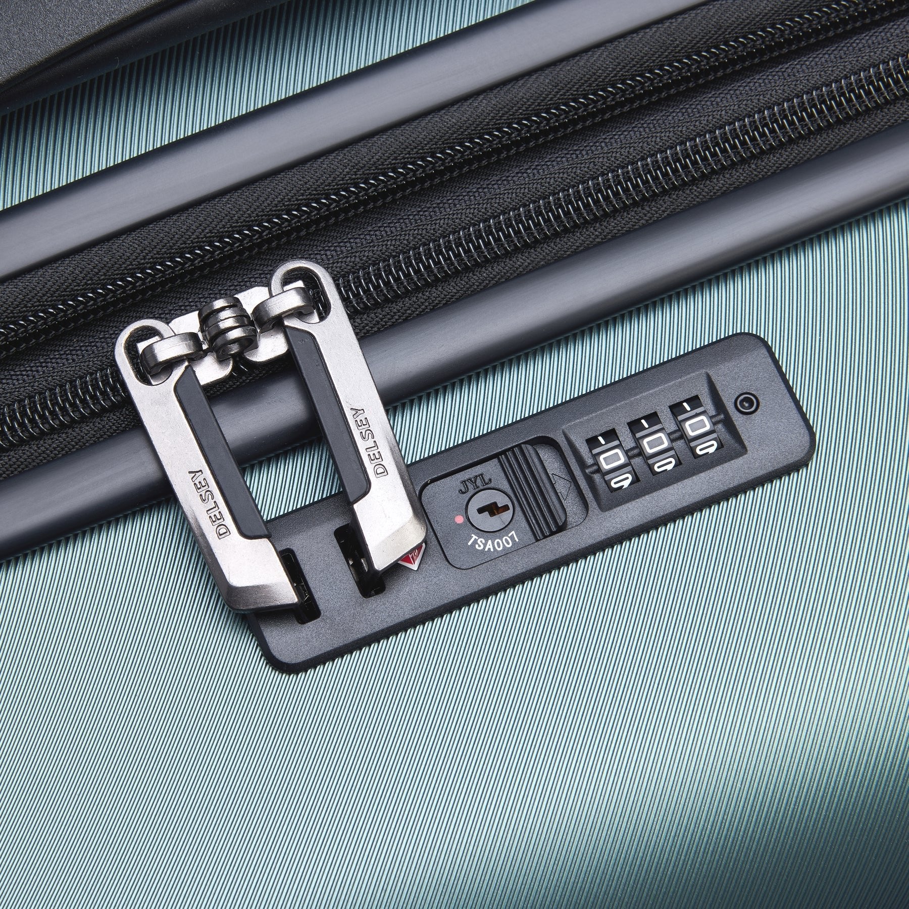 Maleta Delsey Paris Con Rueda 20 Pulgadas by Fashion Aid