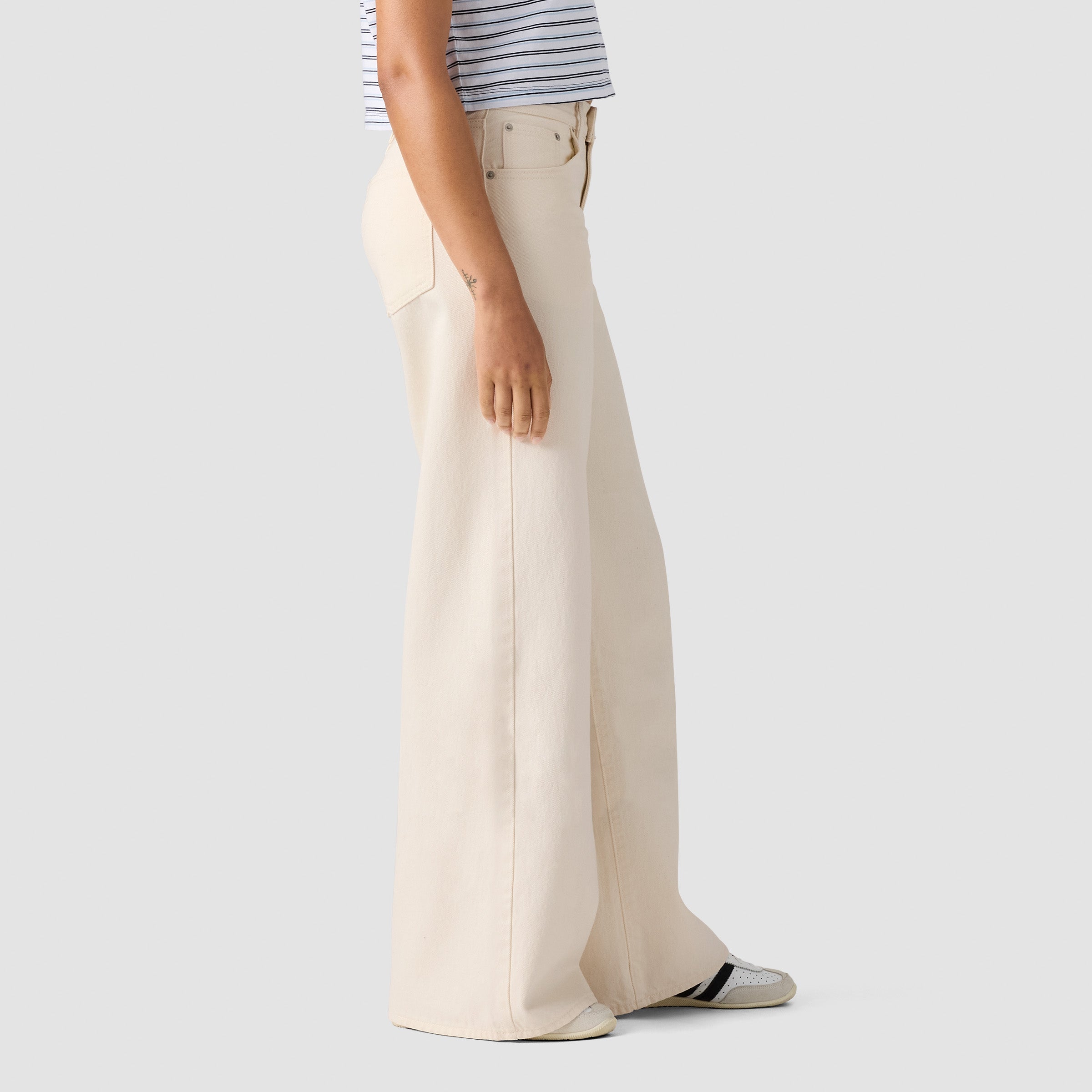 Pantalones Jeans Levis Middy Wide Leg para Damas – vista 2