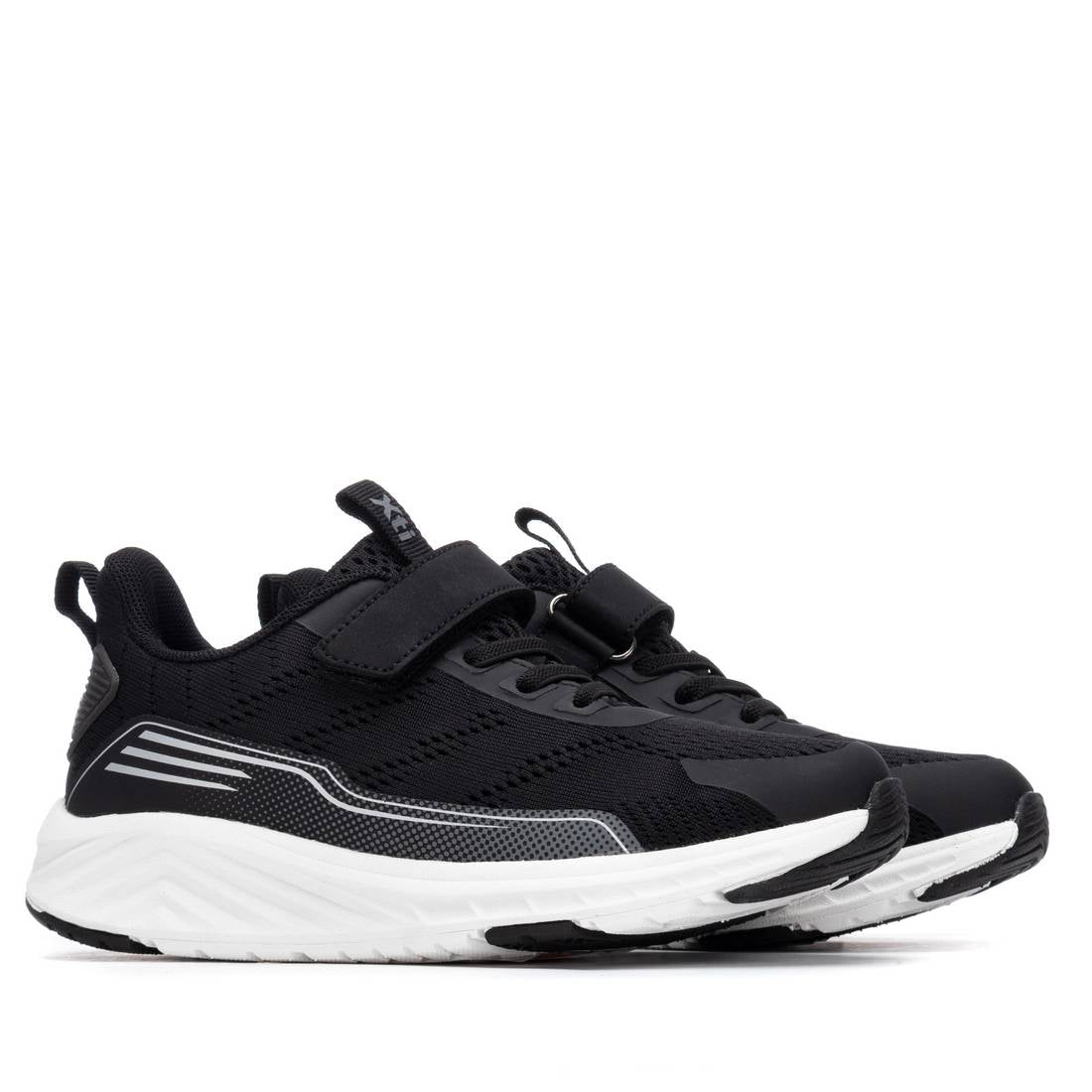 Tenis Xti para Niño
