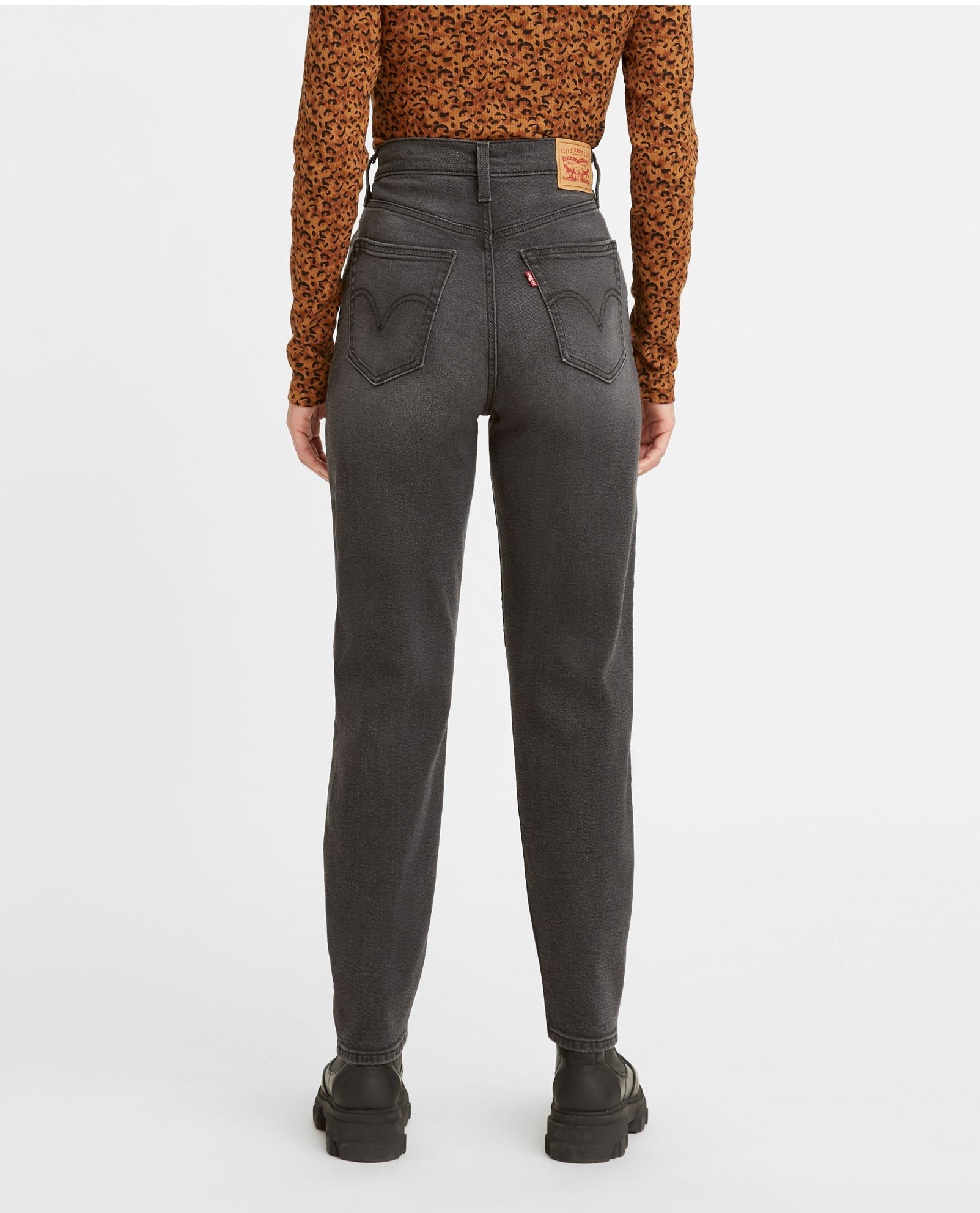 pantalones-jeans-levis-strauss-mom-jeans-p-damas