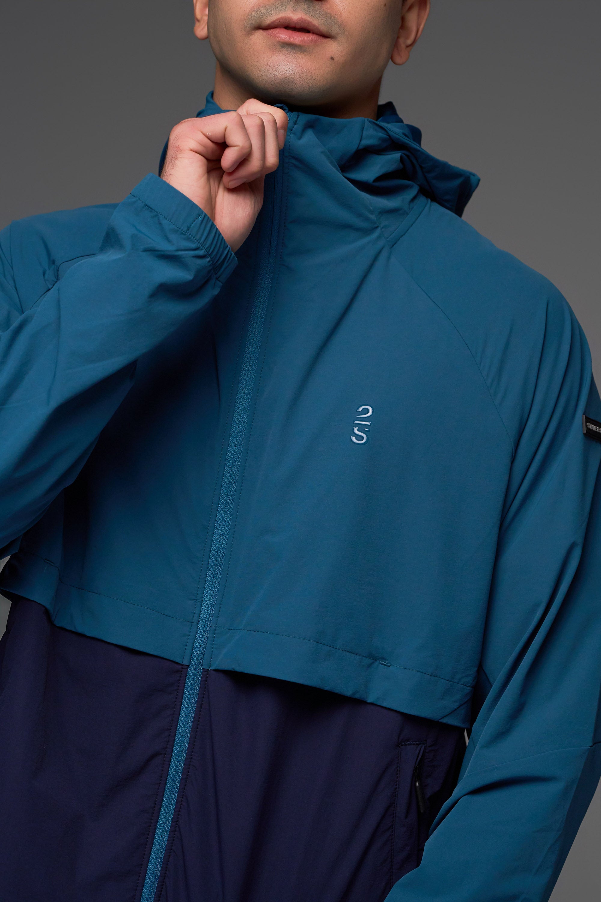 Jacket 2s Style & Sport Mangas Largas con Capucha para Caballeros