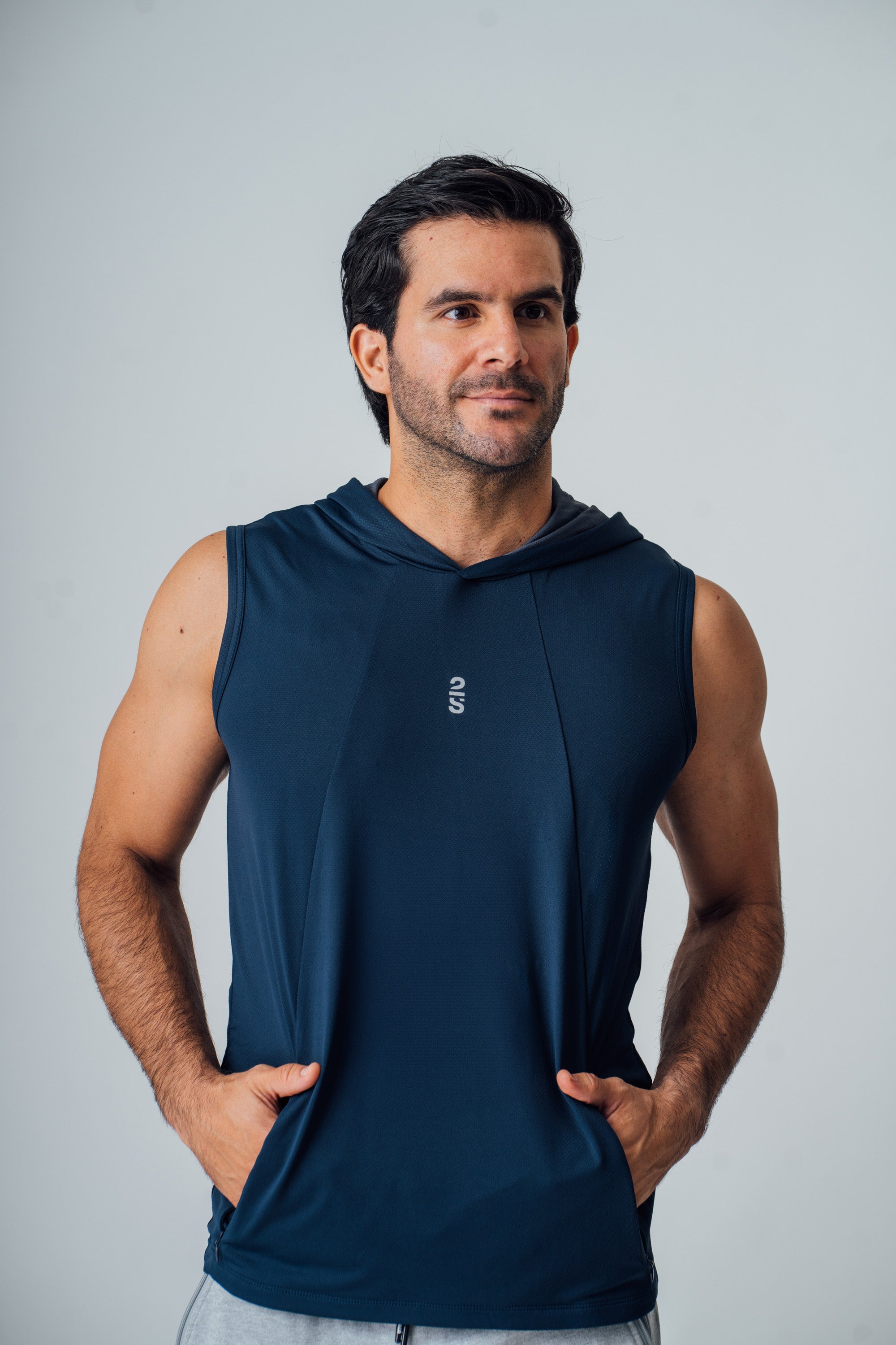 Camiseta 2s Style & Sport Deportiva con Capucha para Caballeros
