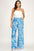 Pantalones Milk & Honey Pierna Ancha con Estampado de Hojas para Damas – vista 3