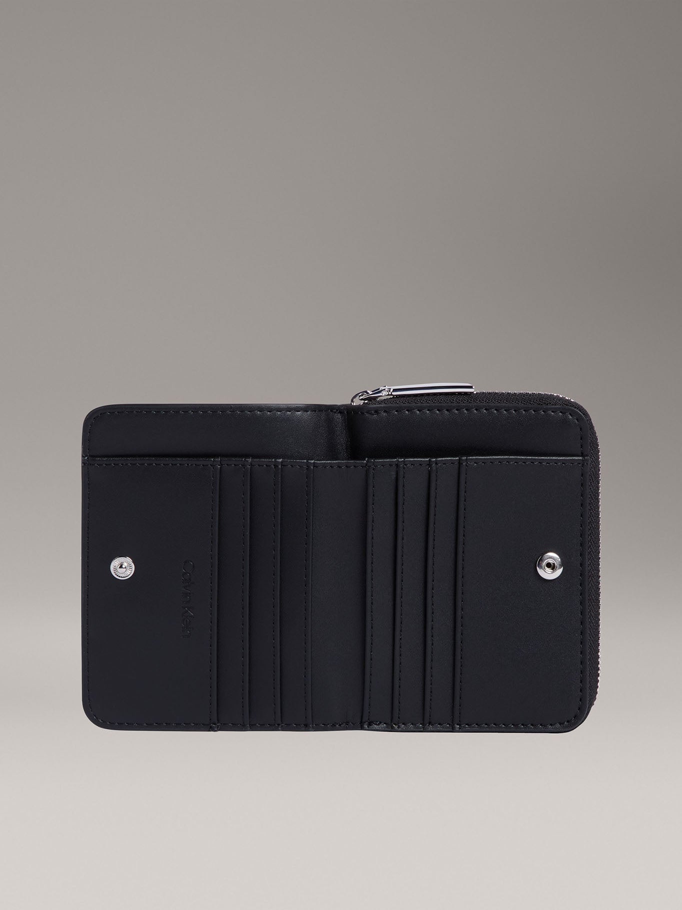 Monedero Calvin Klein para Damas