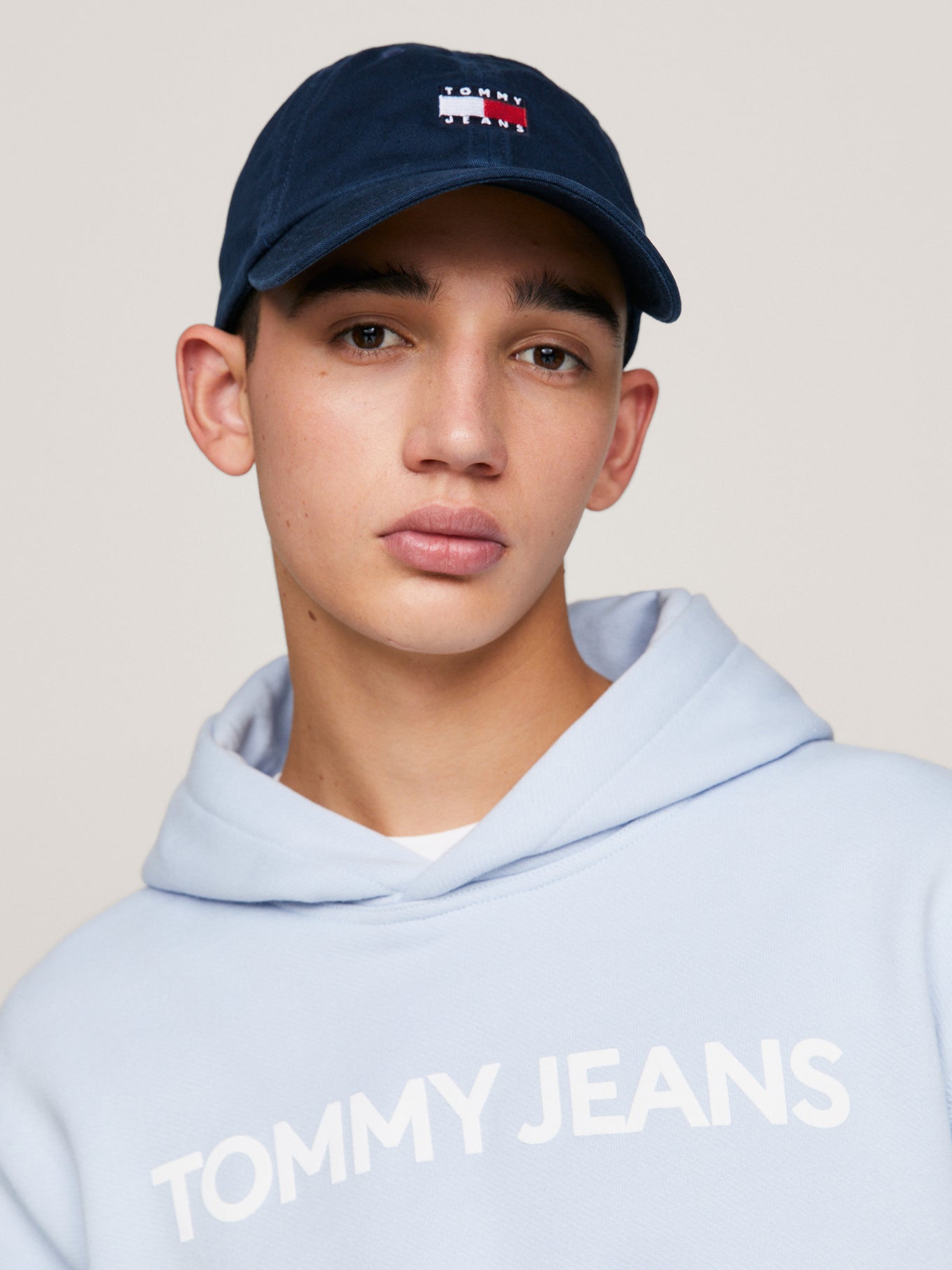 Gorra Tommy Hilfiger P/ Caballeros by Tommy Hilfiger