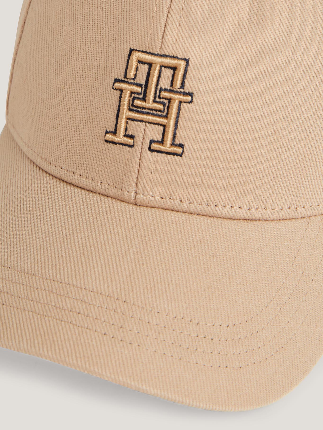 Gorra Tommy Hilfiger P/ Caballeros by Tommy Hilfiger