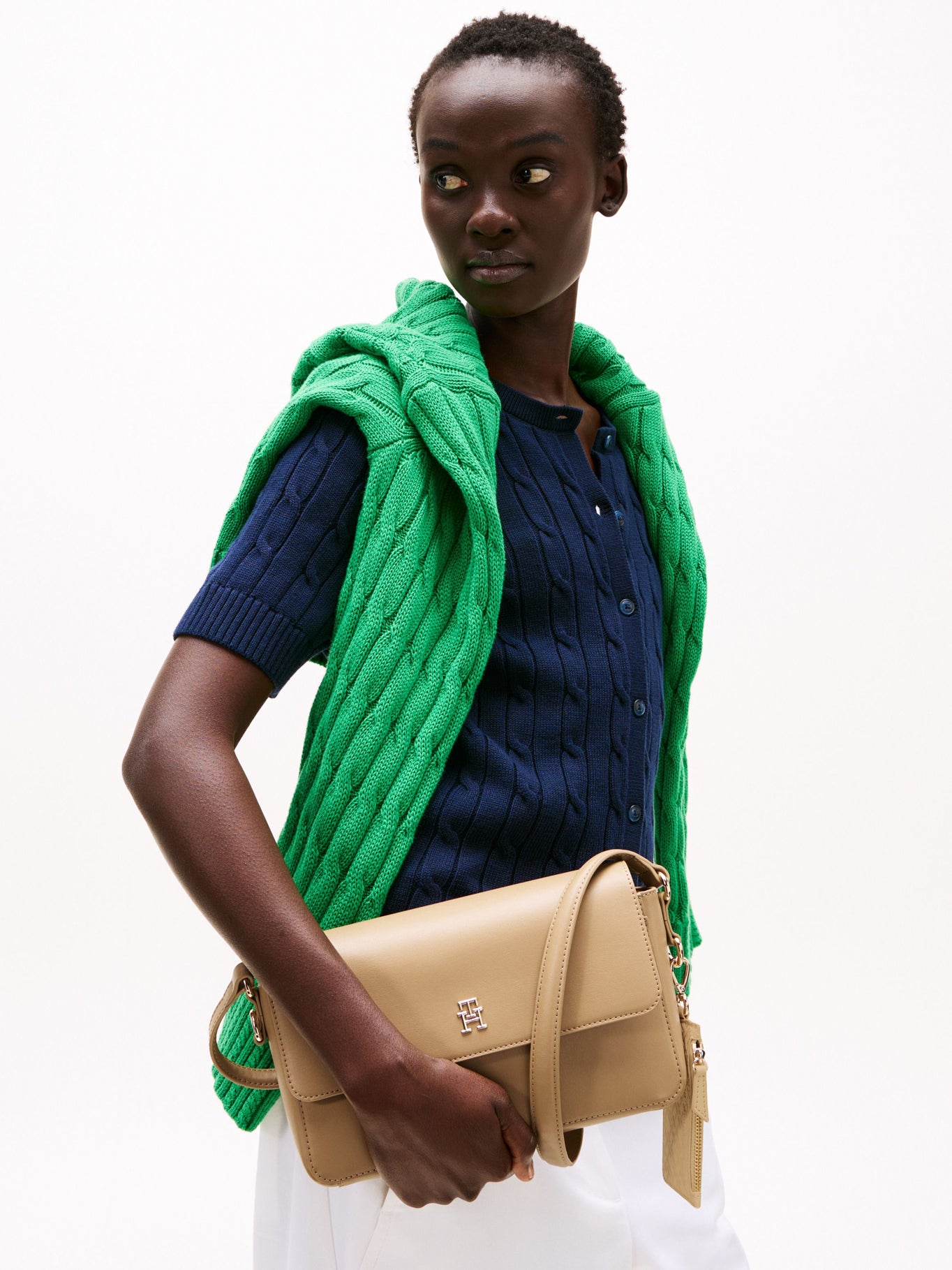 Cartera Tommy Hilfiger Para Damas by Tommy Hilfiger