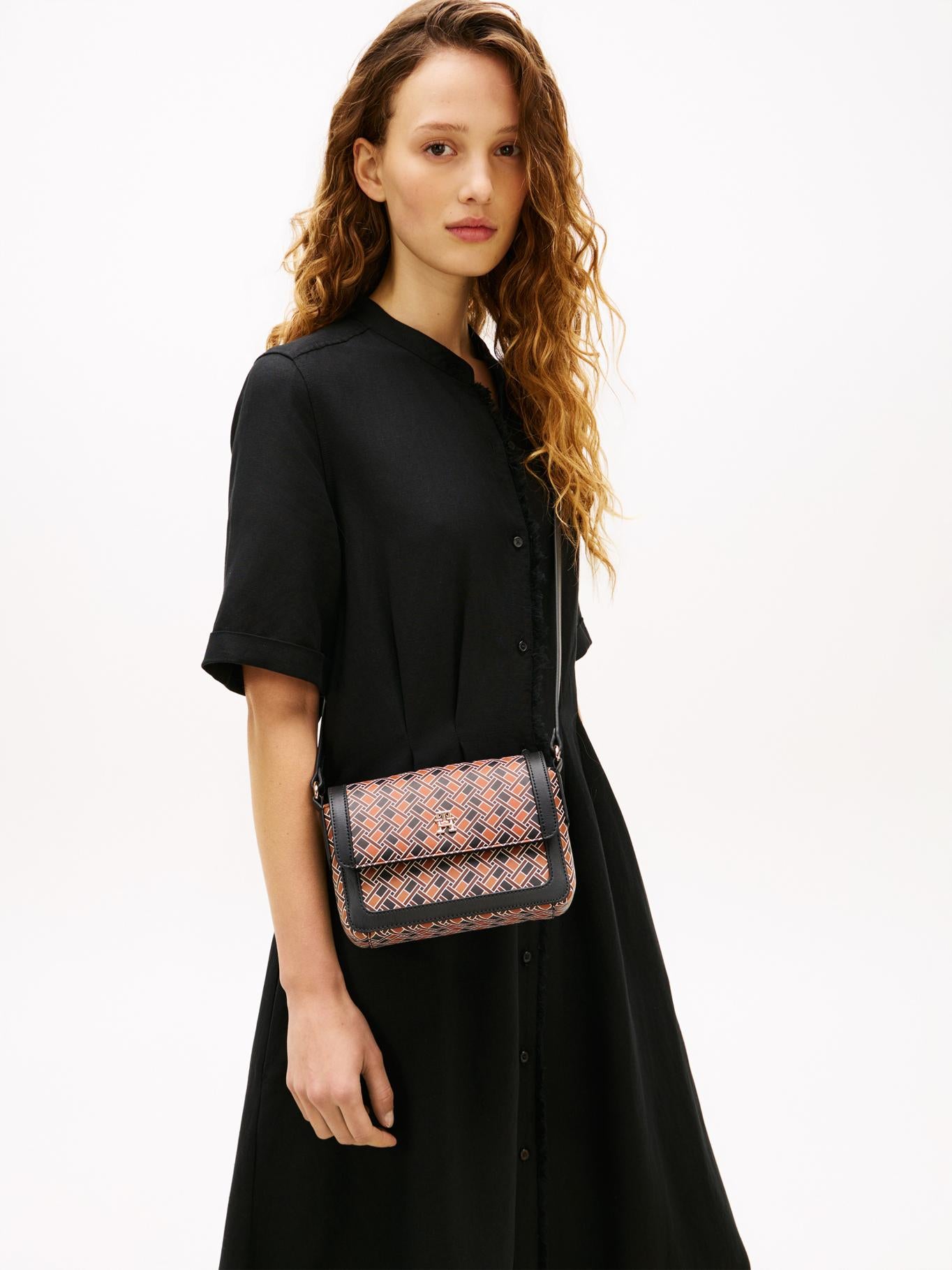 Cartera Tommy Hilfiger para Damas