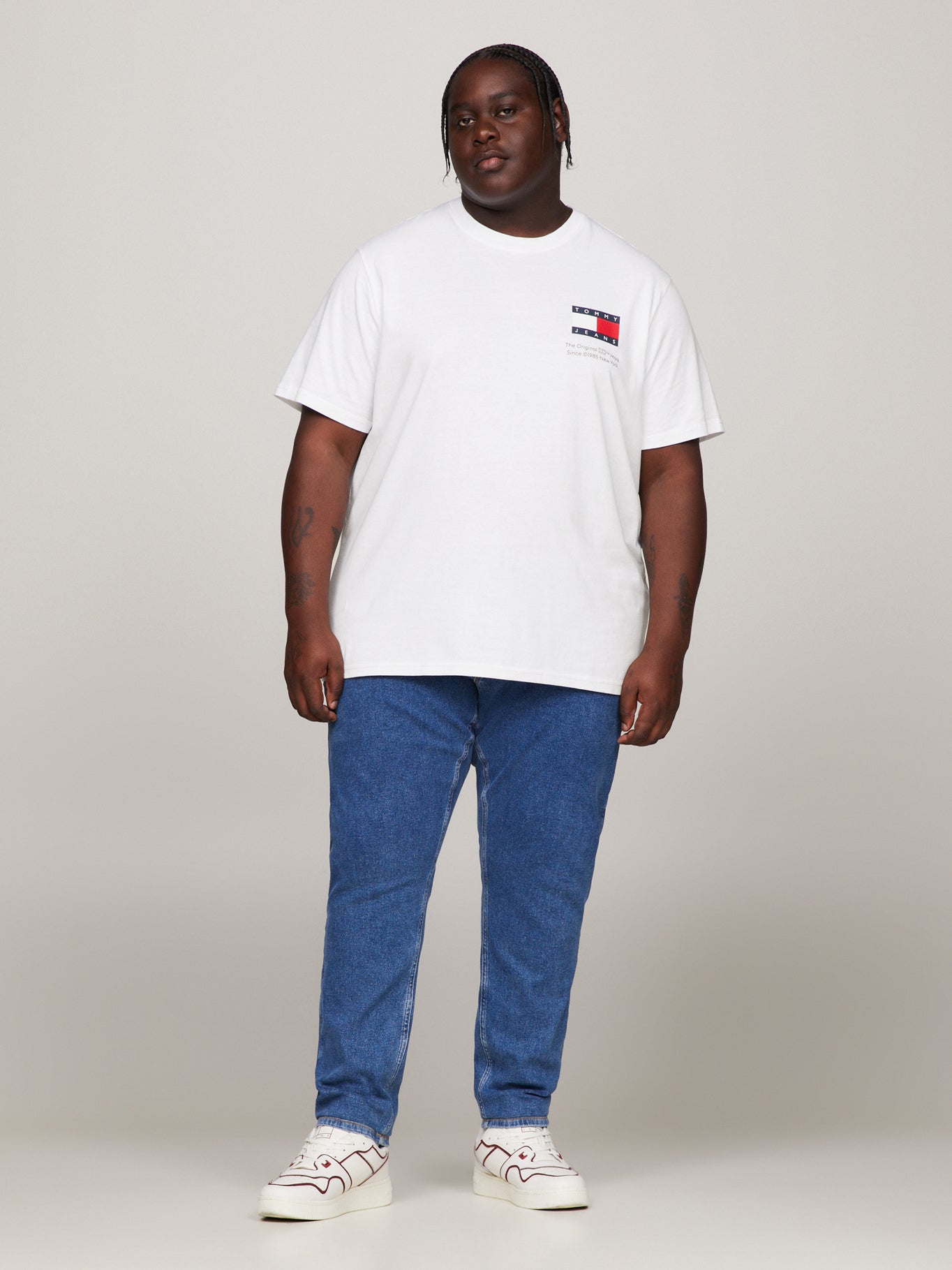 Camiseta Tommy Jeans Mangas Cortas Lisa P/ Caballeros by Tommy Jeans