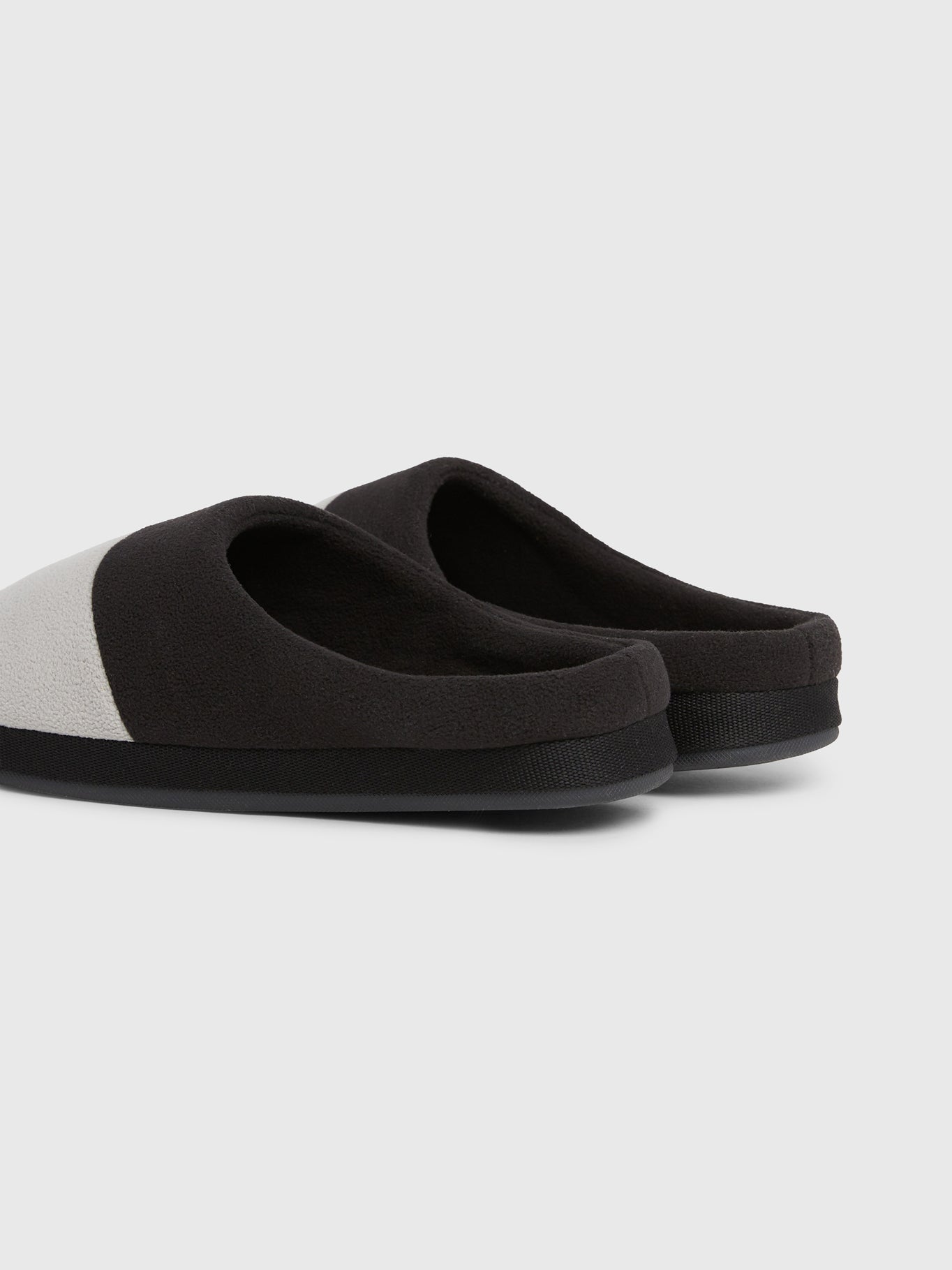 Pantuflas Tommy Hilfiger Para Caballeros by Tommy Hilfiger