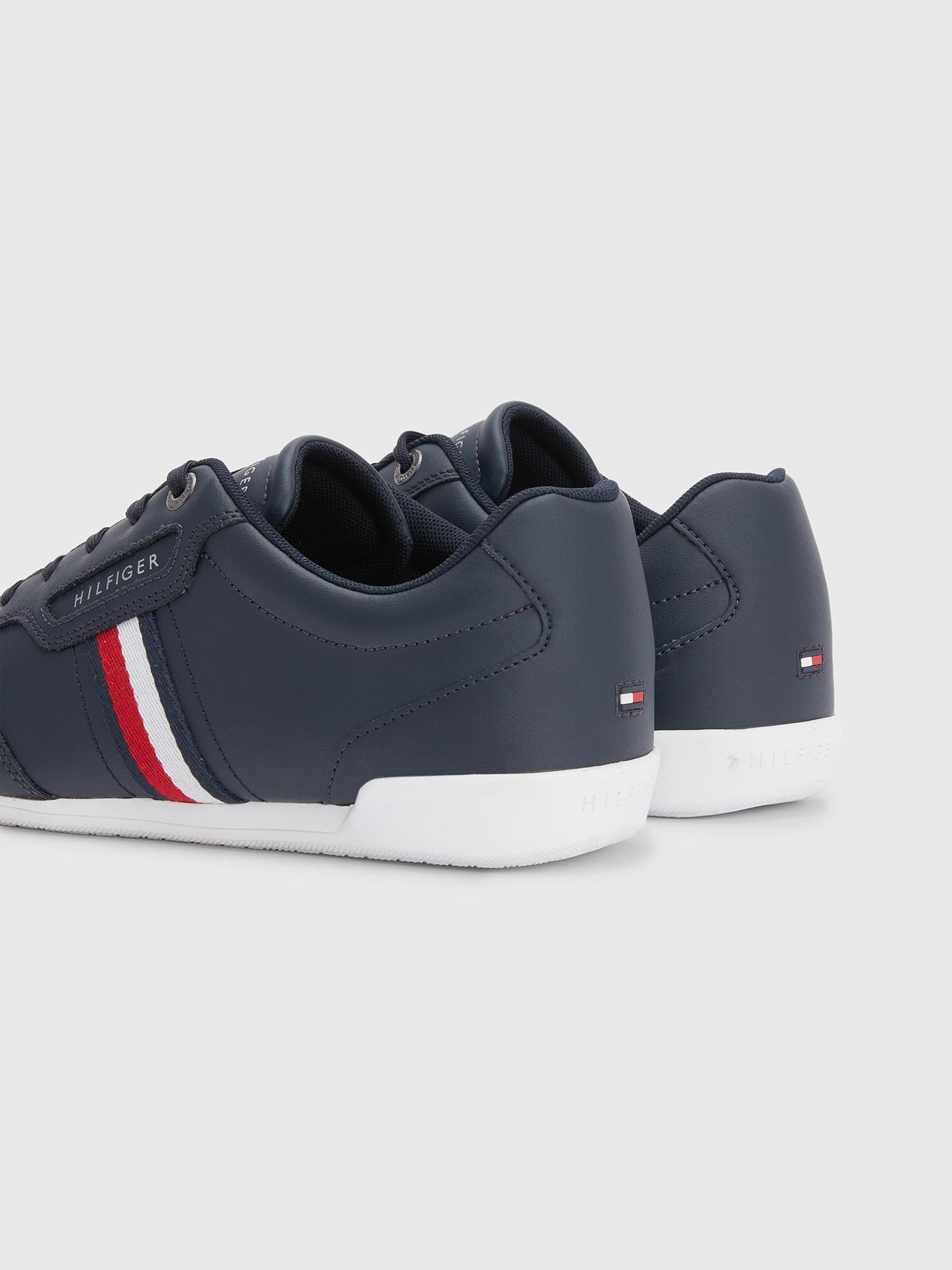 Tenis Tommy Hilfiger Para Caballeros by Tommy Hilfiger