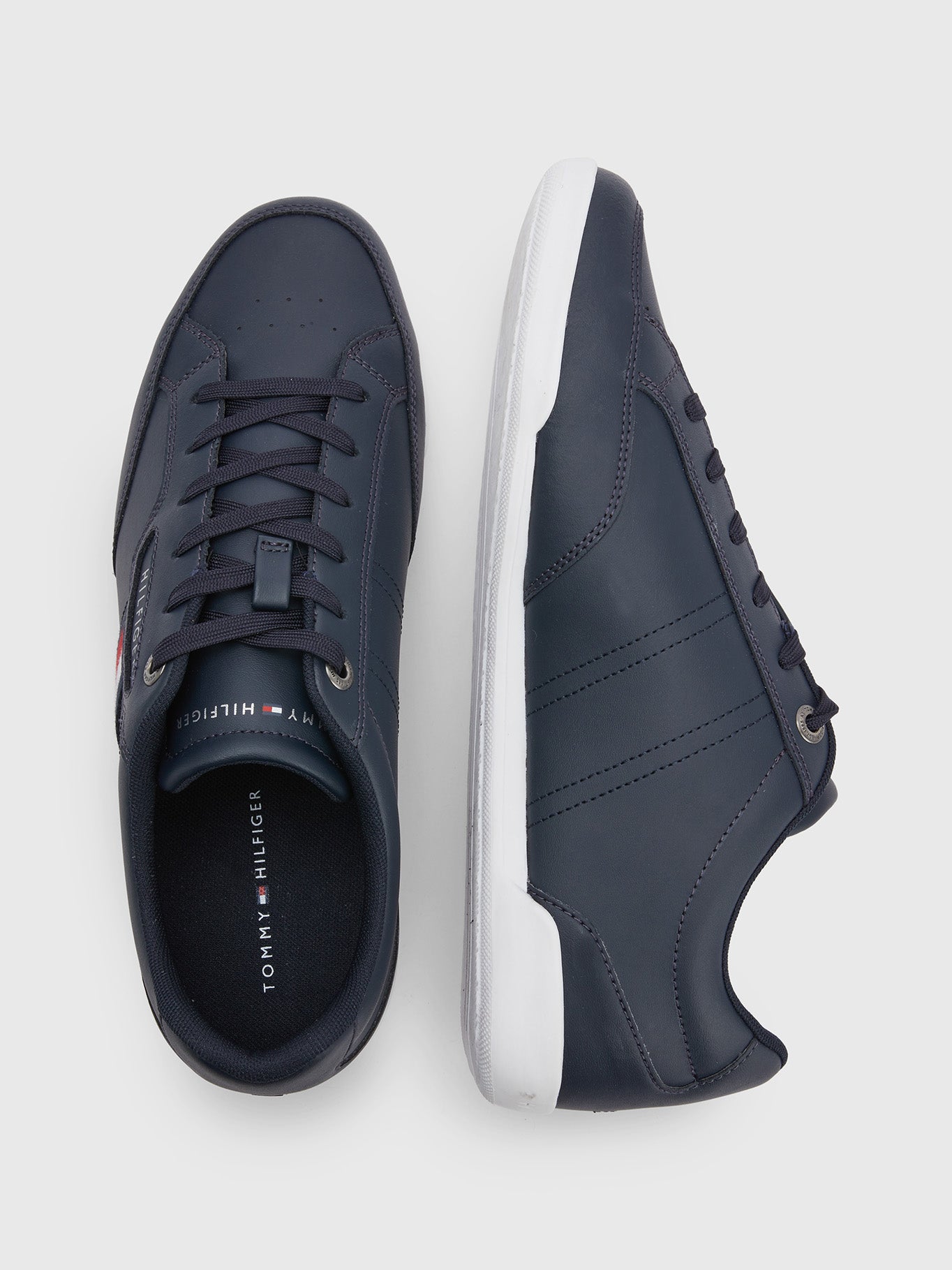 Tenis Tommy Hilfiger Para Caballeros by Tommy Hilfiger