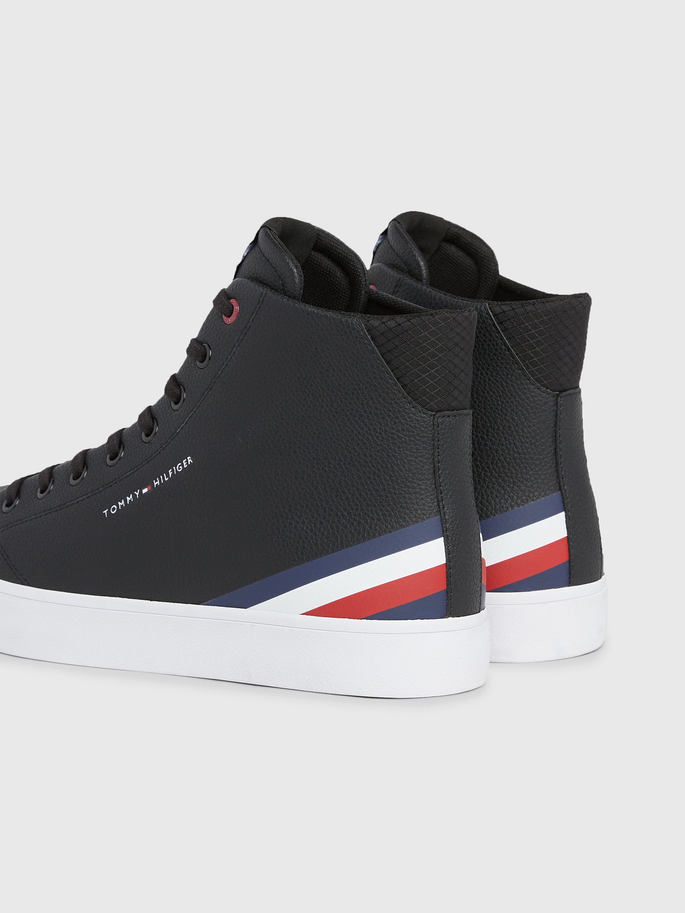Tenis Tommy Hilfiger Para Caballeros by Tommy Hilfiger