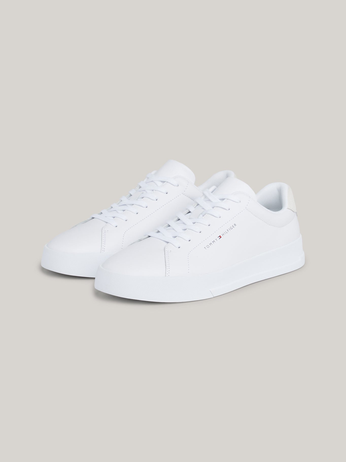 Tenis Tommy Hilfiger Para Caballeros by Tommy Hilfiger