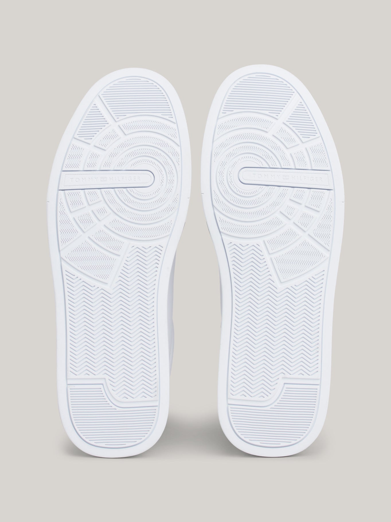 Tenis Tommy Hilfiger Para Caballeros by Tommy Hilfiger