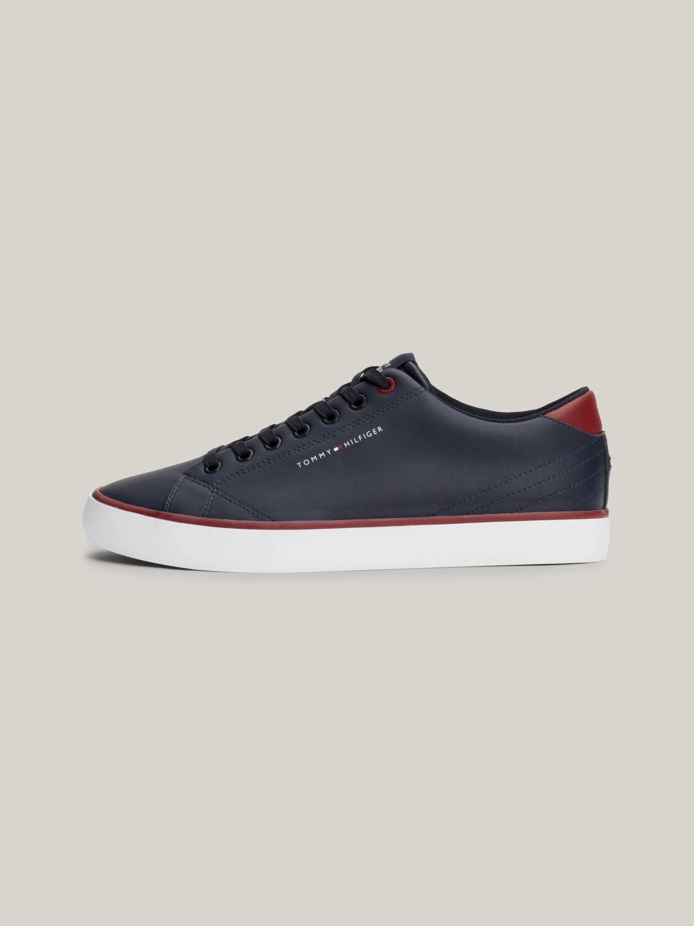 Tenis Tommy Hilfiger Para Caballeros by Tommy Hilfiger