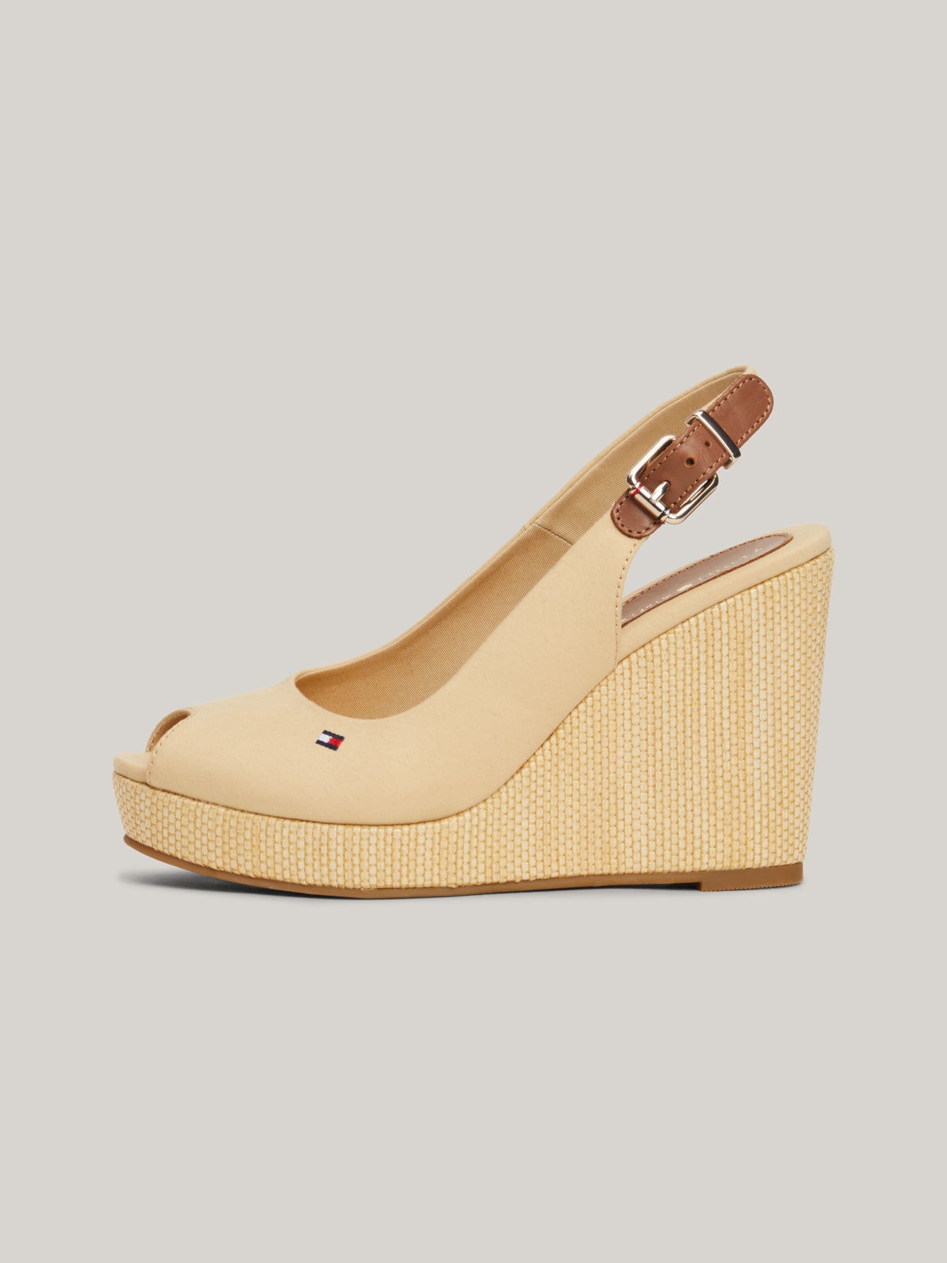 Sandalias Tommy Hilfiger P/ Damas by Tommy Hilfiger