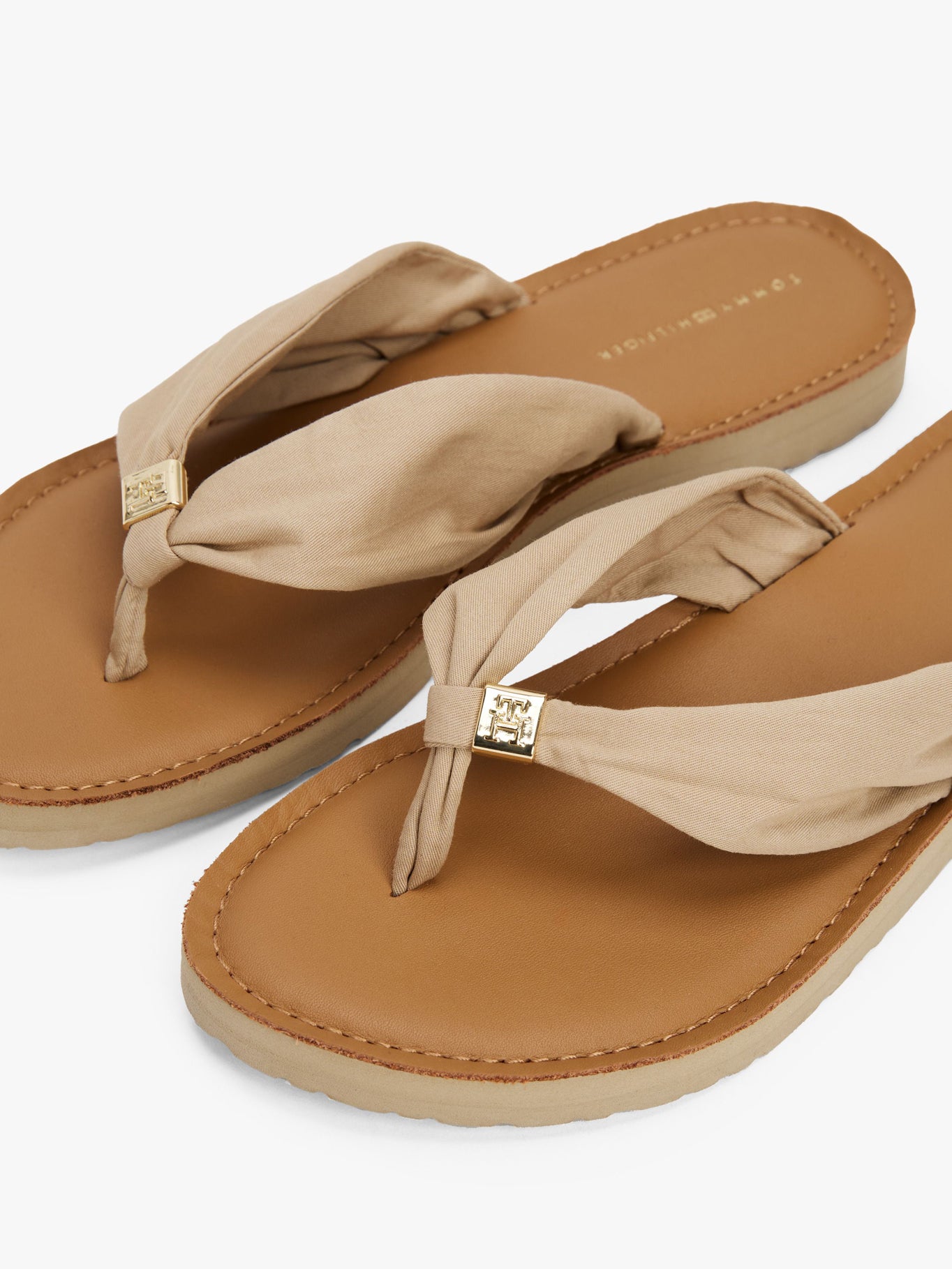 Sandalias Tommy Hilfiger Para Damas by Tommy Hilfiger