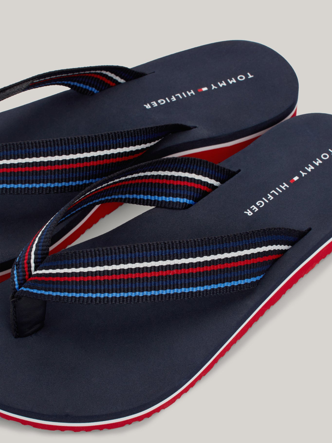 Sandalias Tommy Hilfiger P/ Damas by Tommy Hilfiger