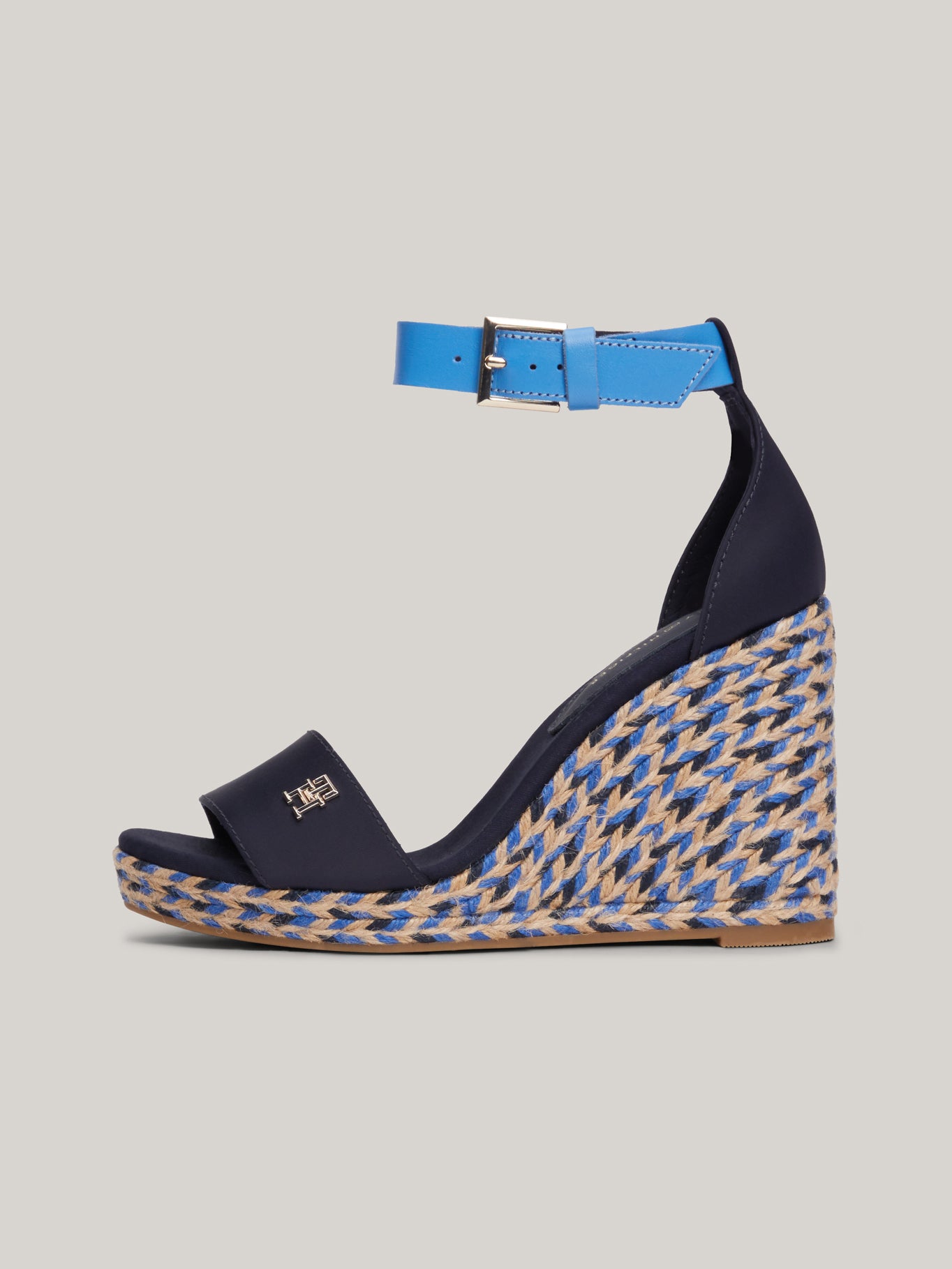 Sandalias Tommy Hilfiger P/ Damas by Tommy Hilfiger