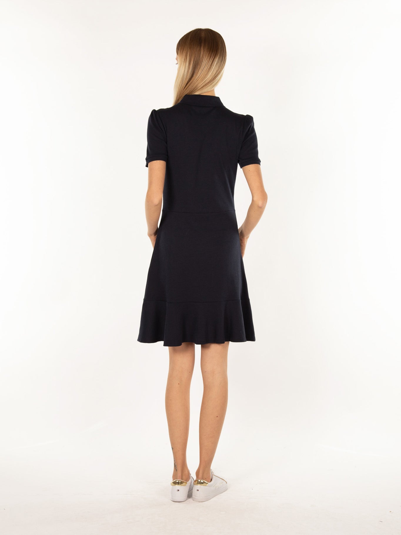 Vestido Tommy Hilfiger Mangas Cortas Liso Para Damas by Tommy Hilfiger