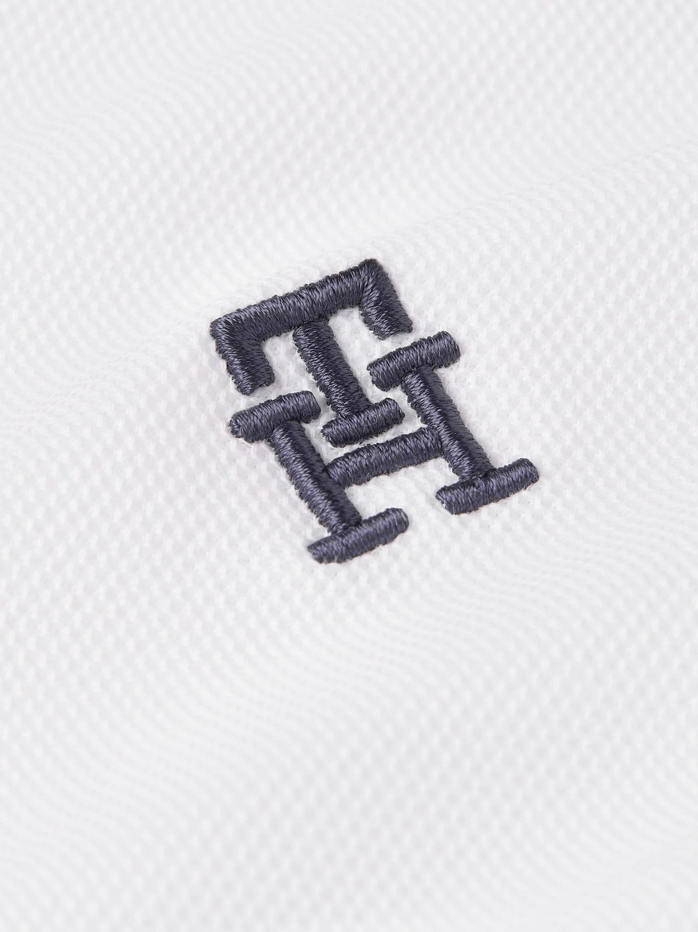 PoloShirt Tommy Hilfiger Mangas Cortas Liso P/ Caballeros by Tommy Hilfiger