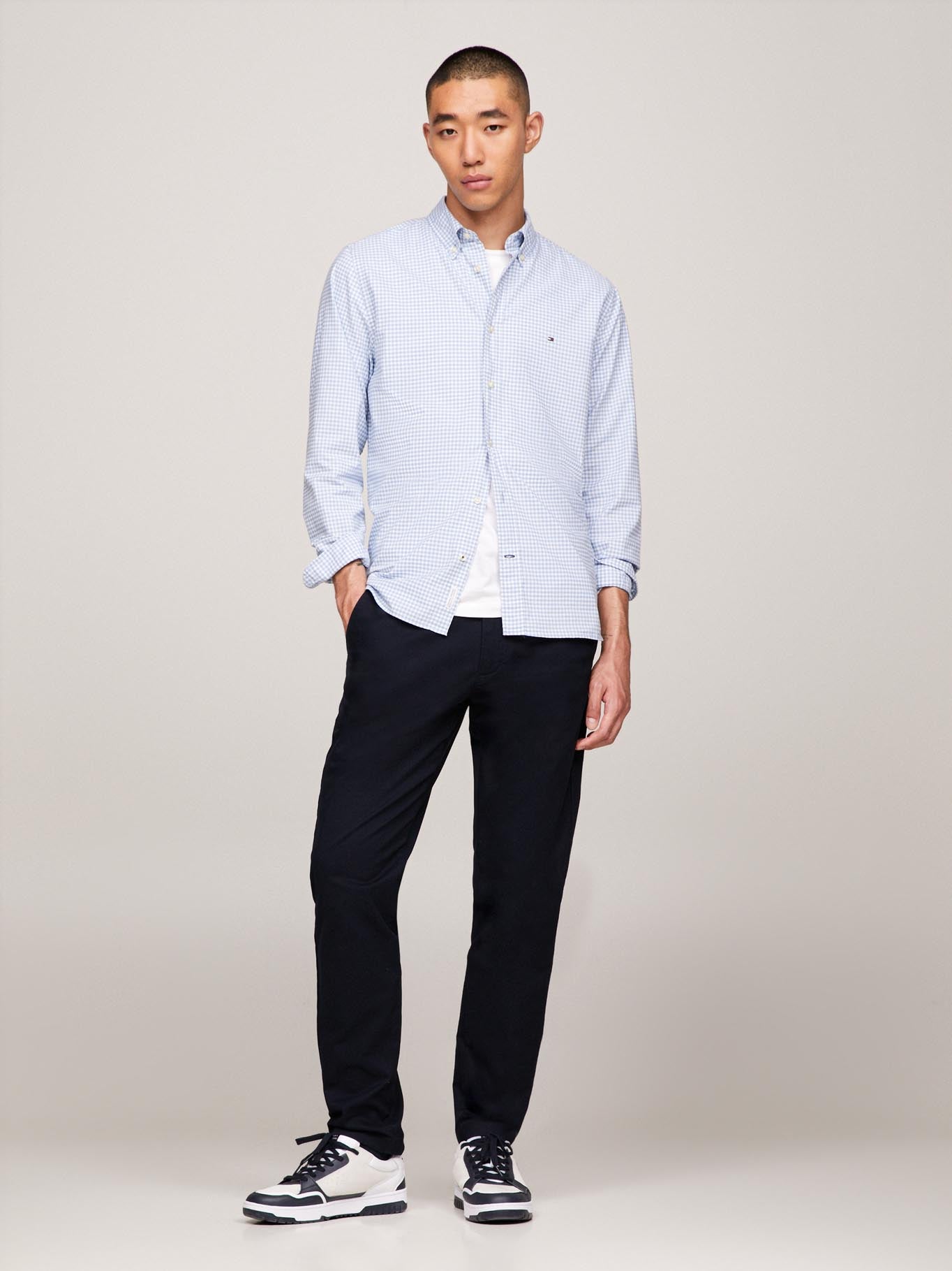 Camisa Tommy Hilfiger Mangas Largas Cuadros P/ Caballeros MW0MW33763 by Tommy Hilfiger