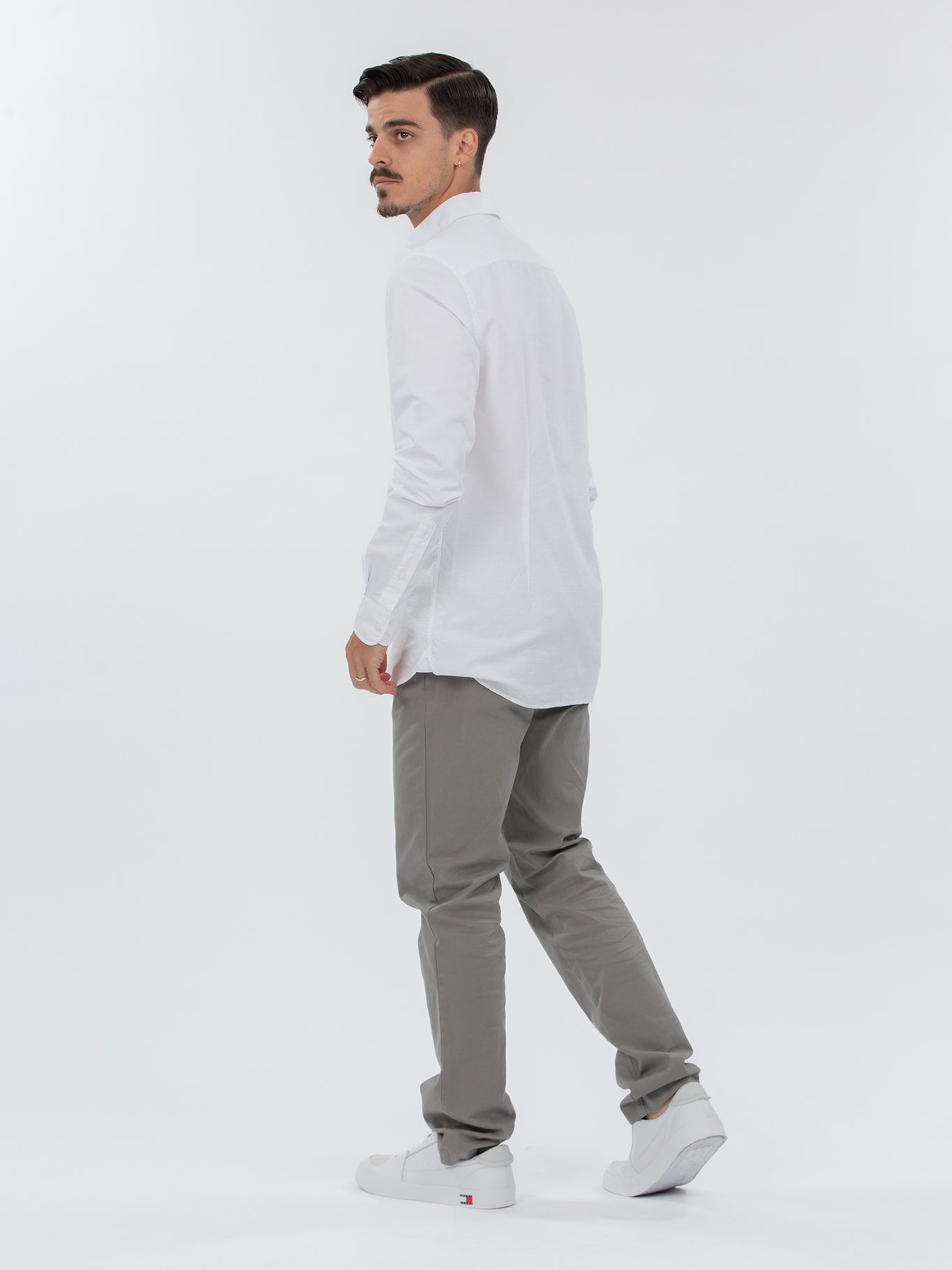 Camisa Tommy Hilfiger Mangas Largas Lisa Para Caballeros by Tommy Hilfiger