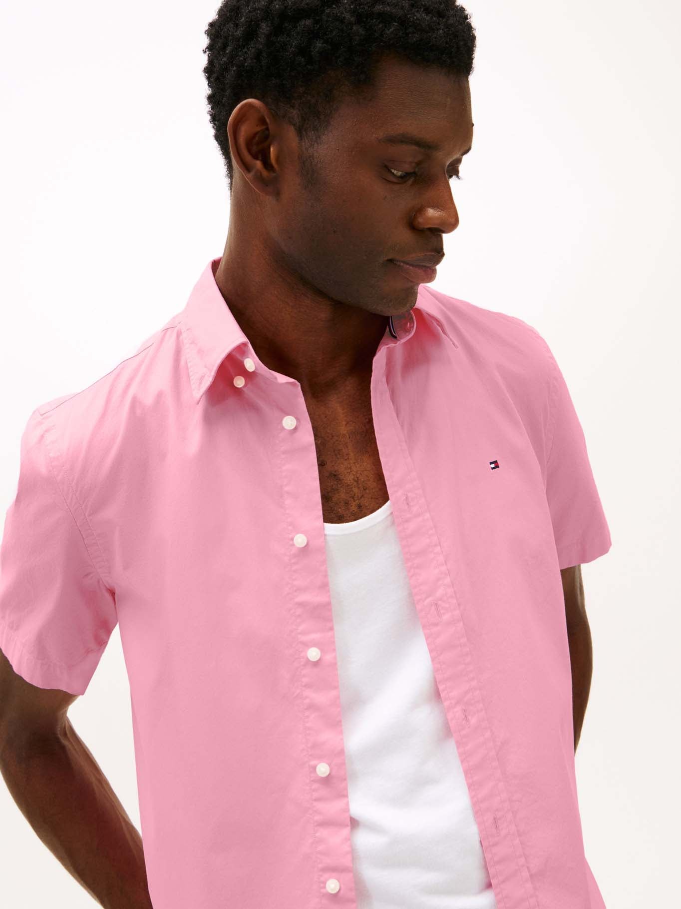 Camisa Tommy Hilfiger Mangas Cortas Lisa Para Caballeros by Tommy Hilfiger