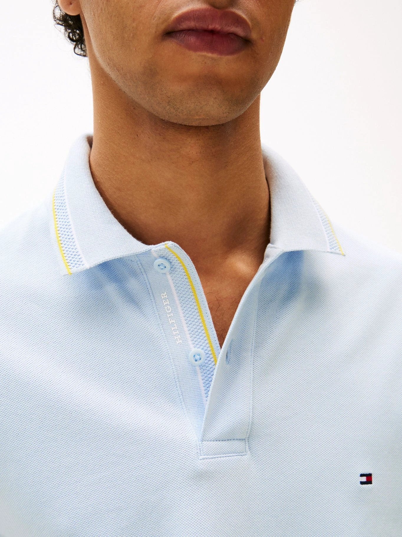 Poloshirt Tommy Hilfiger Mangas Cortas Liso Para Caballeros by Tommy Hilfiger