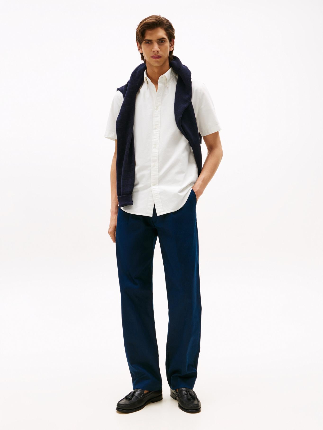 Camisa Tommy Hilfiger Mangas Cortas Lisa Para Caballeros by Tommy Hilfiger