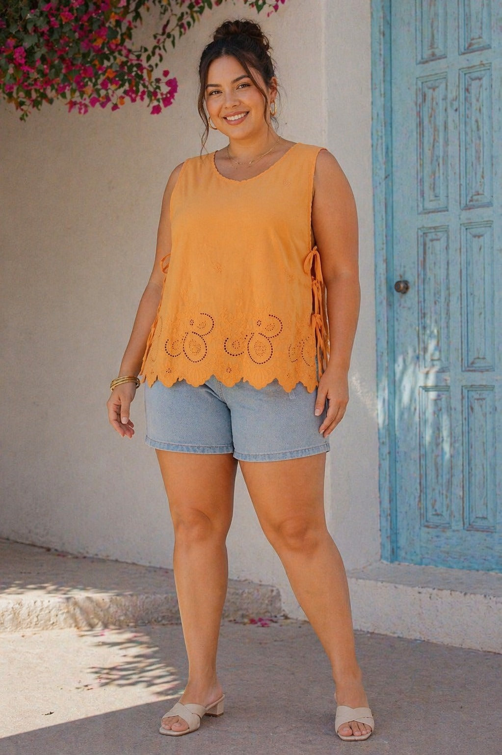 Blusa Available Bordado sin Mangas para Damas