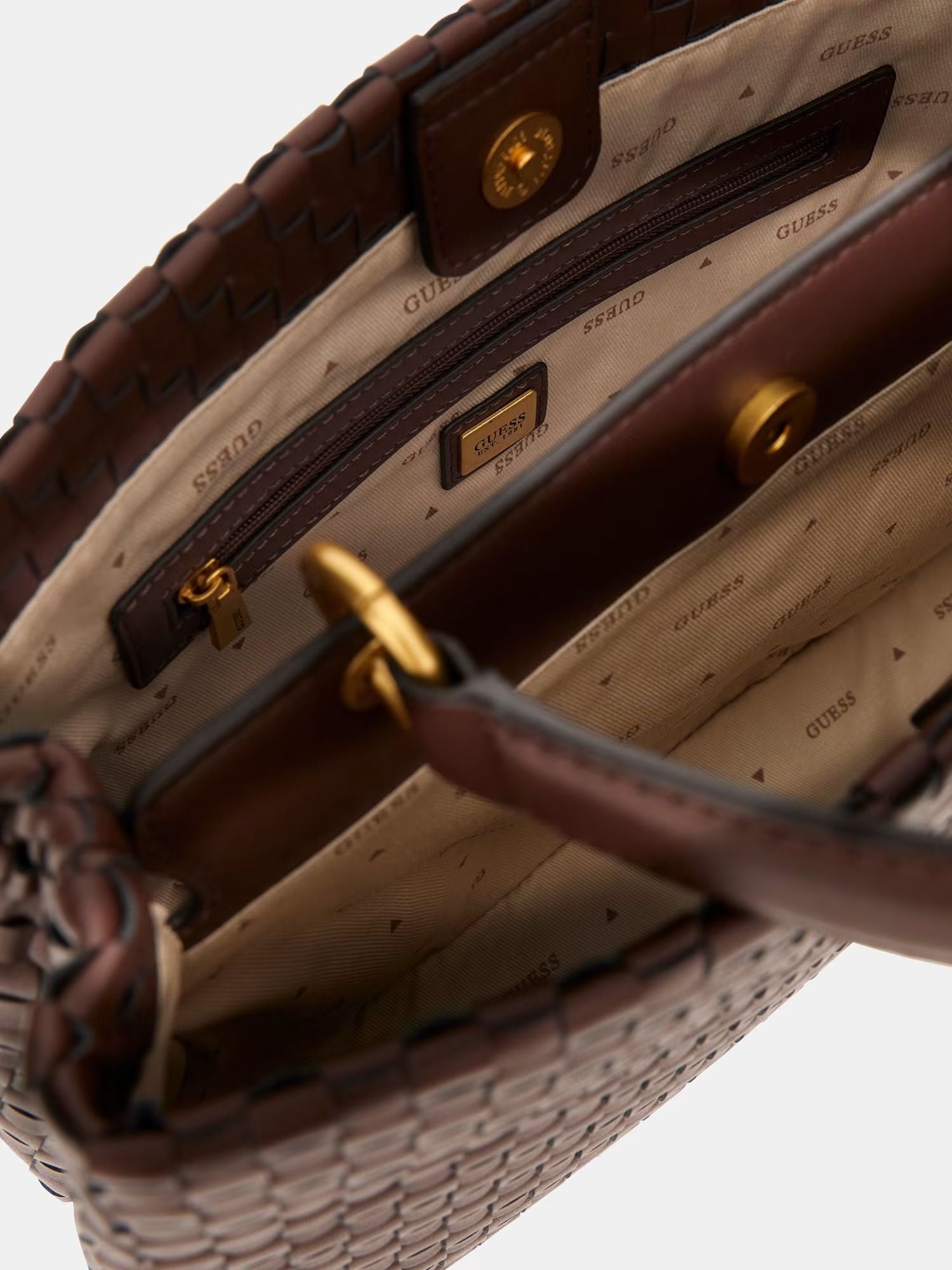 Cartera Guess Lisbet Para Damas by Guess