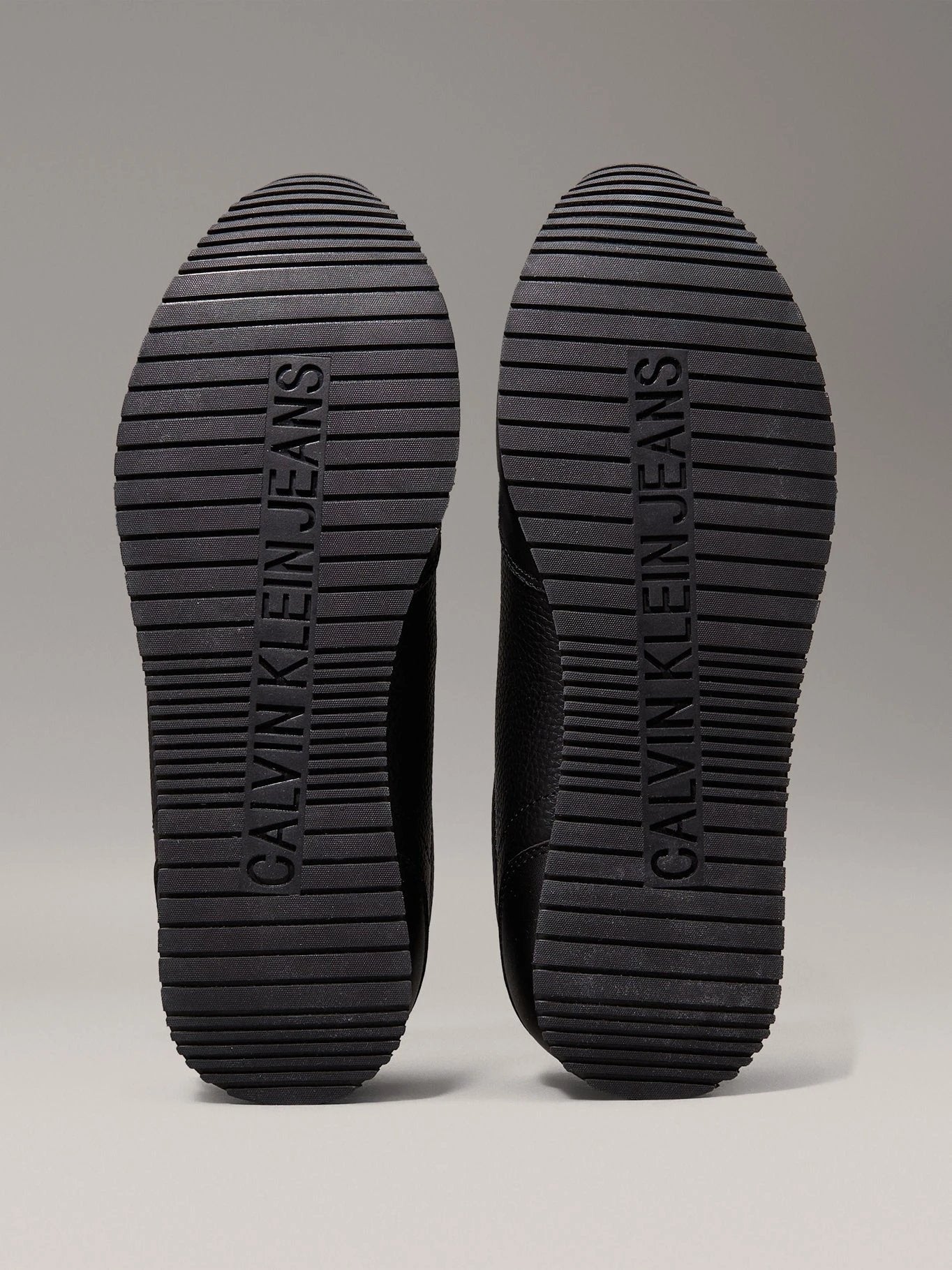 Tenis Calvin Klein Para Caballeros by Calvin Klein