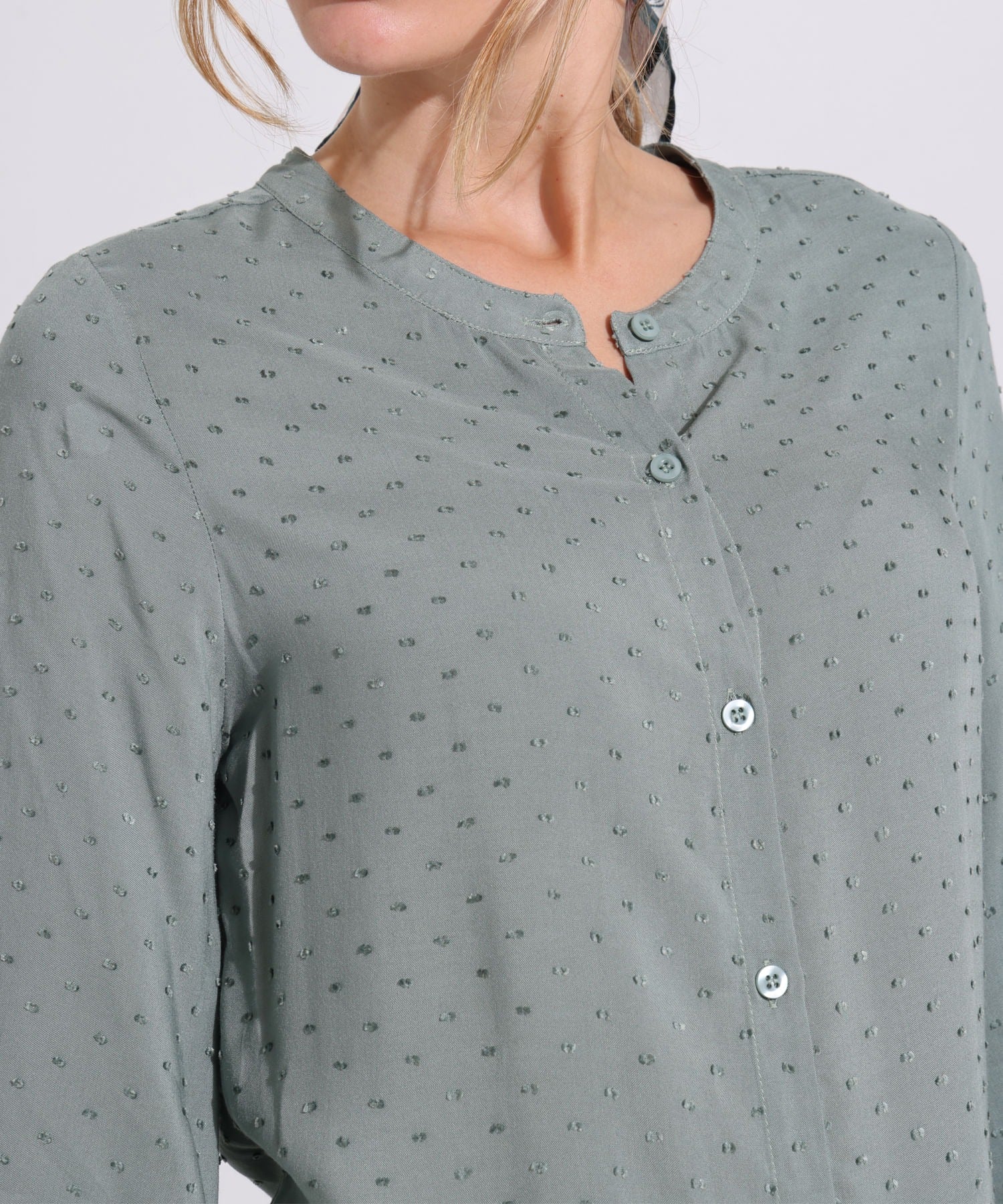 blusa-pat-primo-mangas-cortas-lisa-p-damas-9