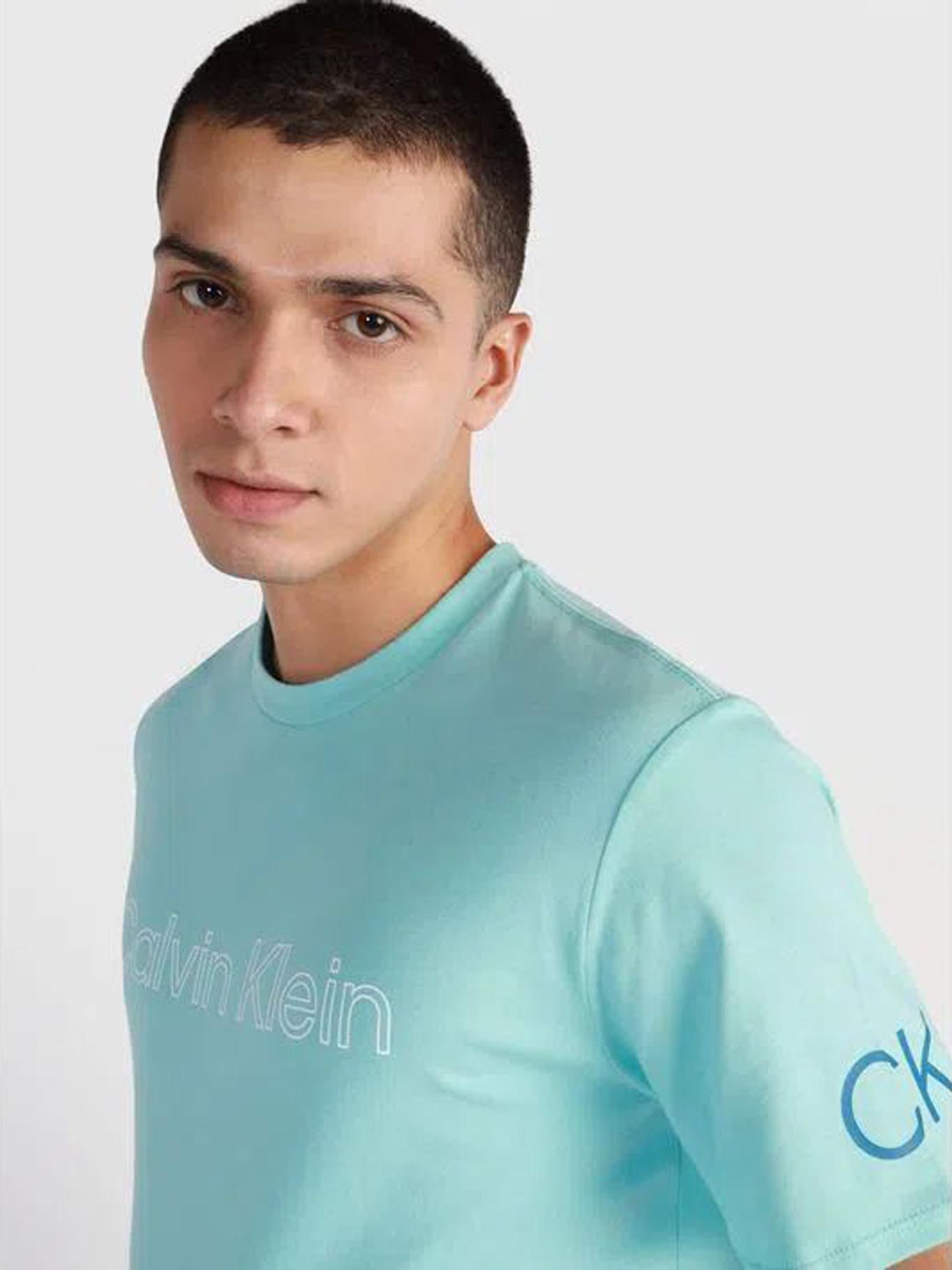 camiseta-calvin-klein-manga-corta-liso-p-caballer-8