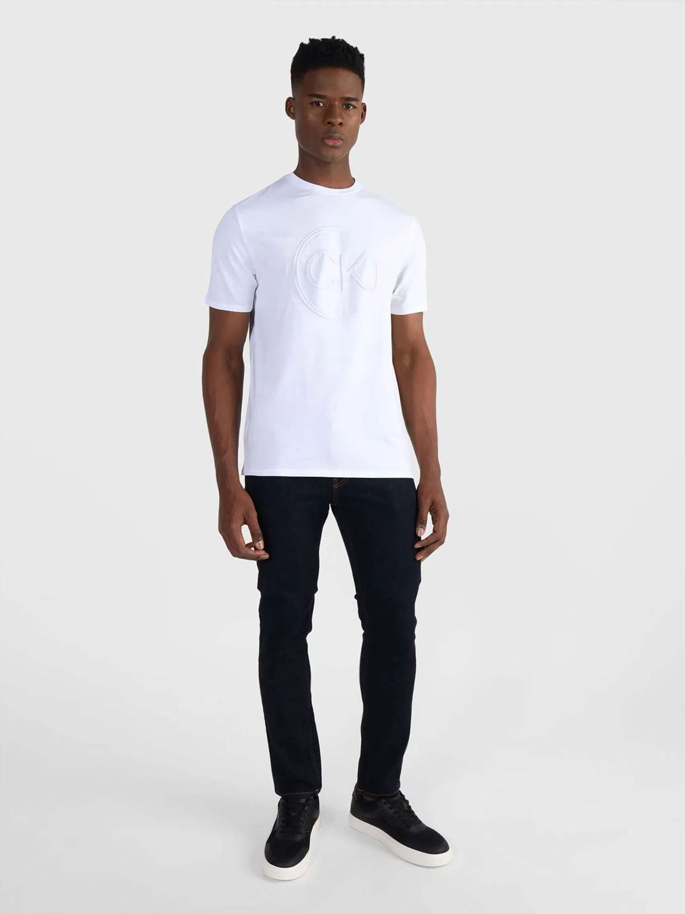 camiseta-calvin-klein-manga-corta-liso-p-caballer-9