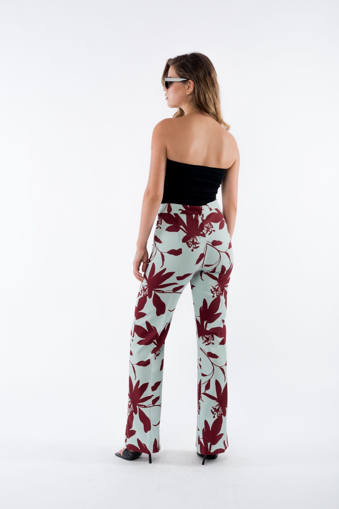 pantalones-other-brand-floral-casual-p-damas