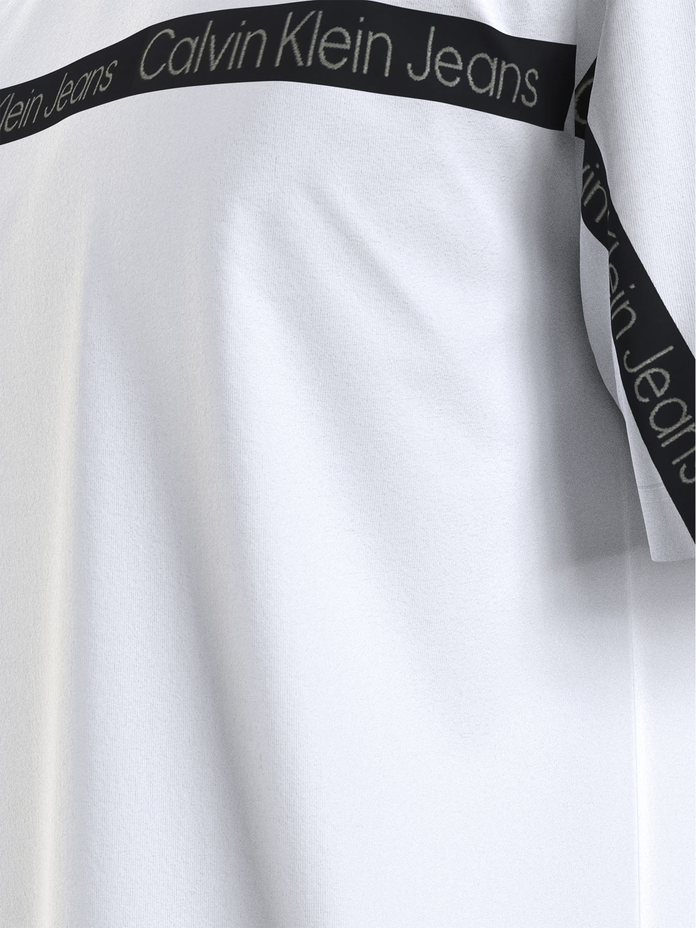 camiseta-calvin-klein-manga-corta-liso-p-caballer-10