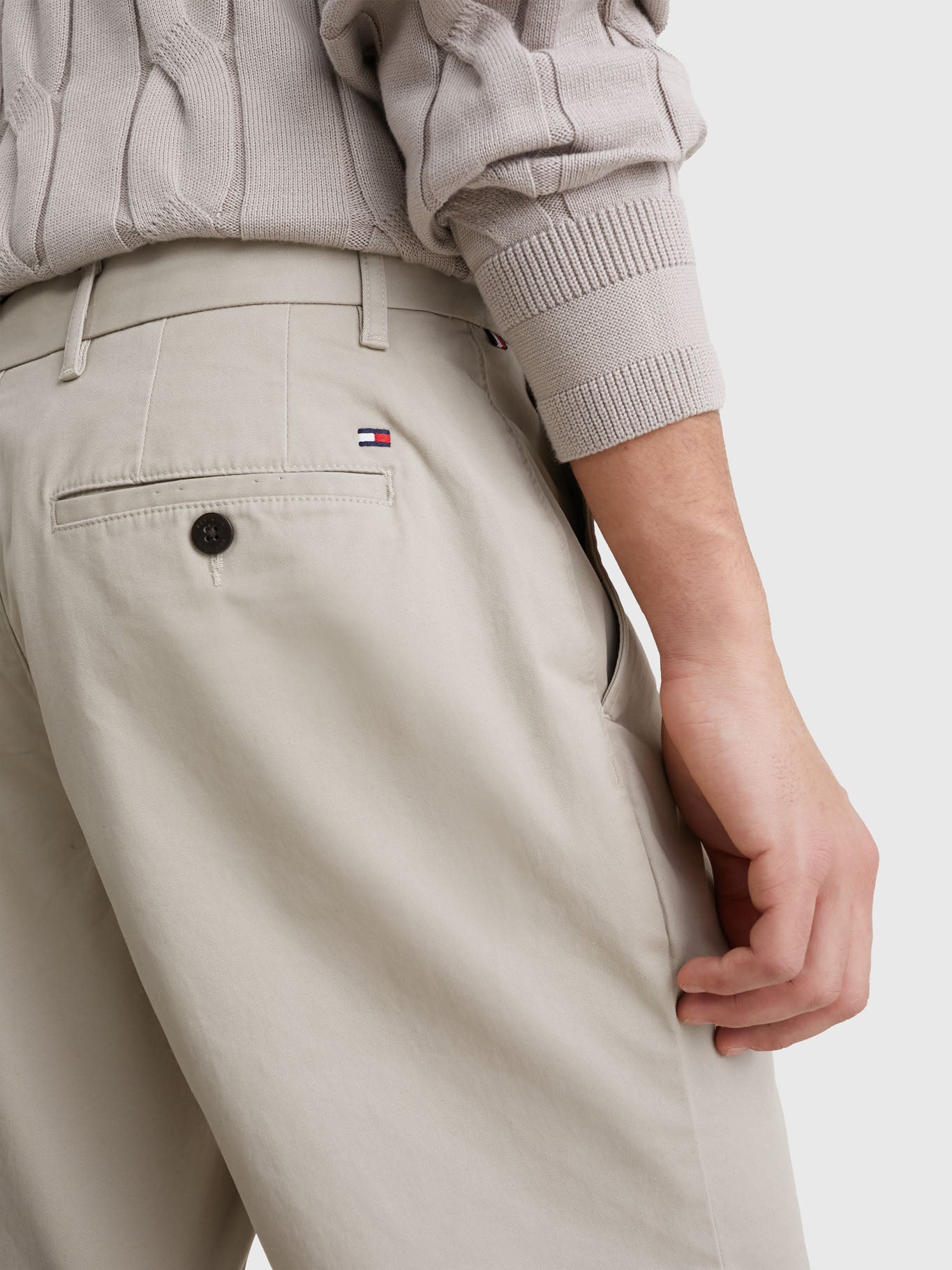 pantalon-corto-tommy-hilfiger-casual-p-caballeros-2